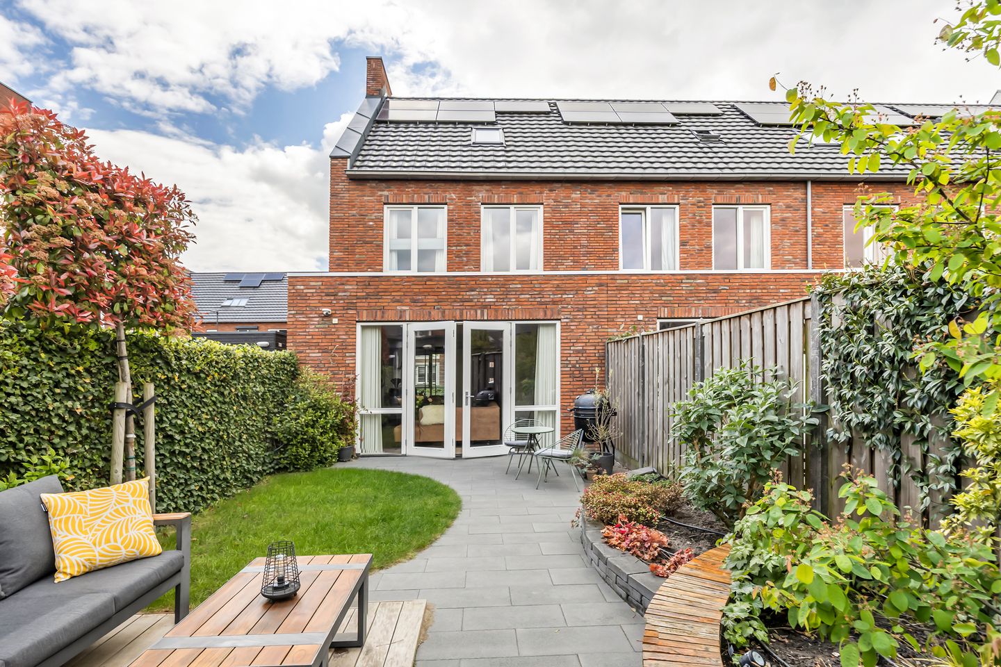 Sustainable End Terraced House in Hoog Dalem — 14
