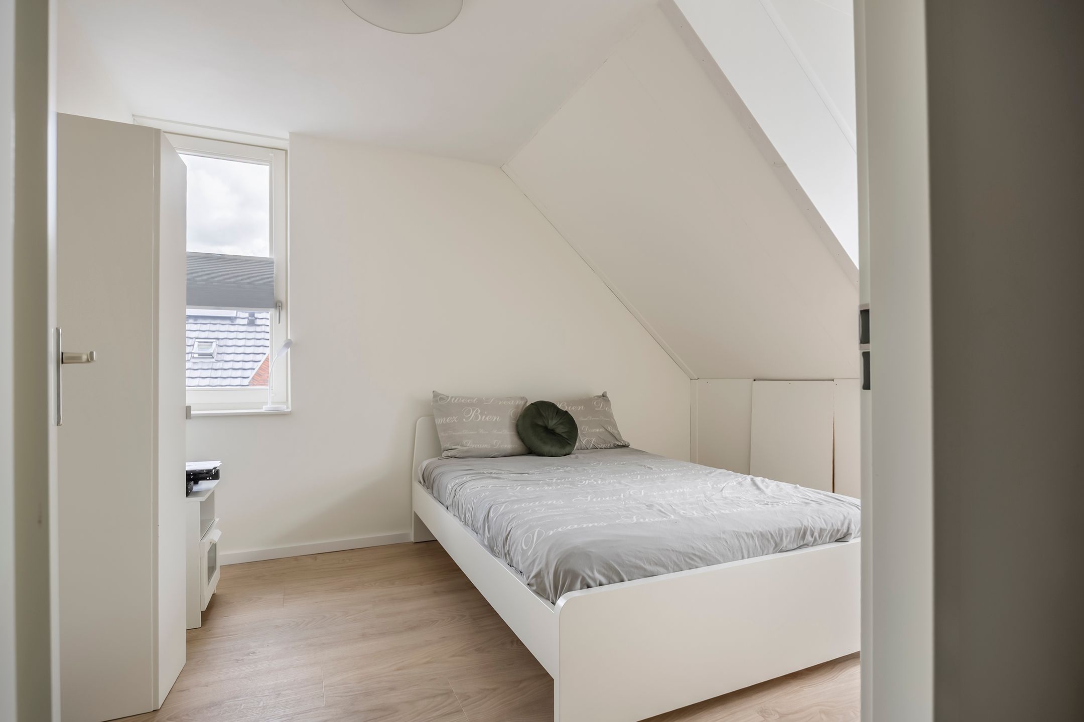 Sustainable End Terraced House in Hoog Dalem — 27