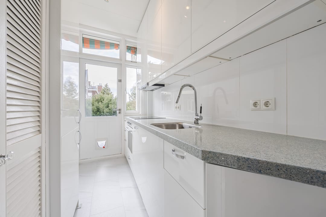 Foto 13 van van Arembergelaan 126