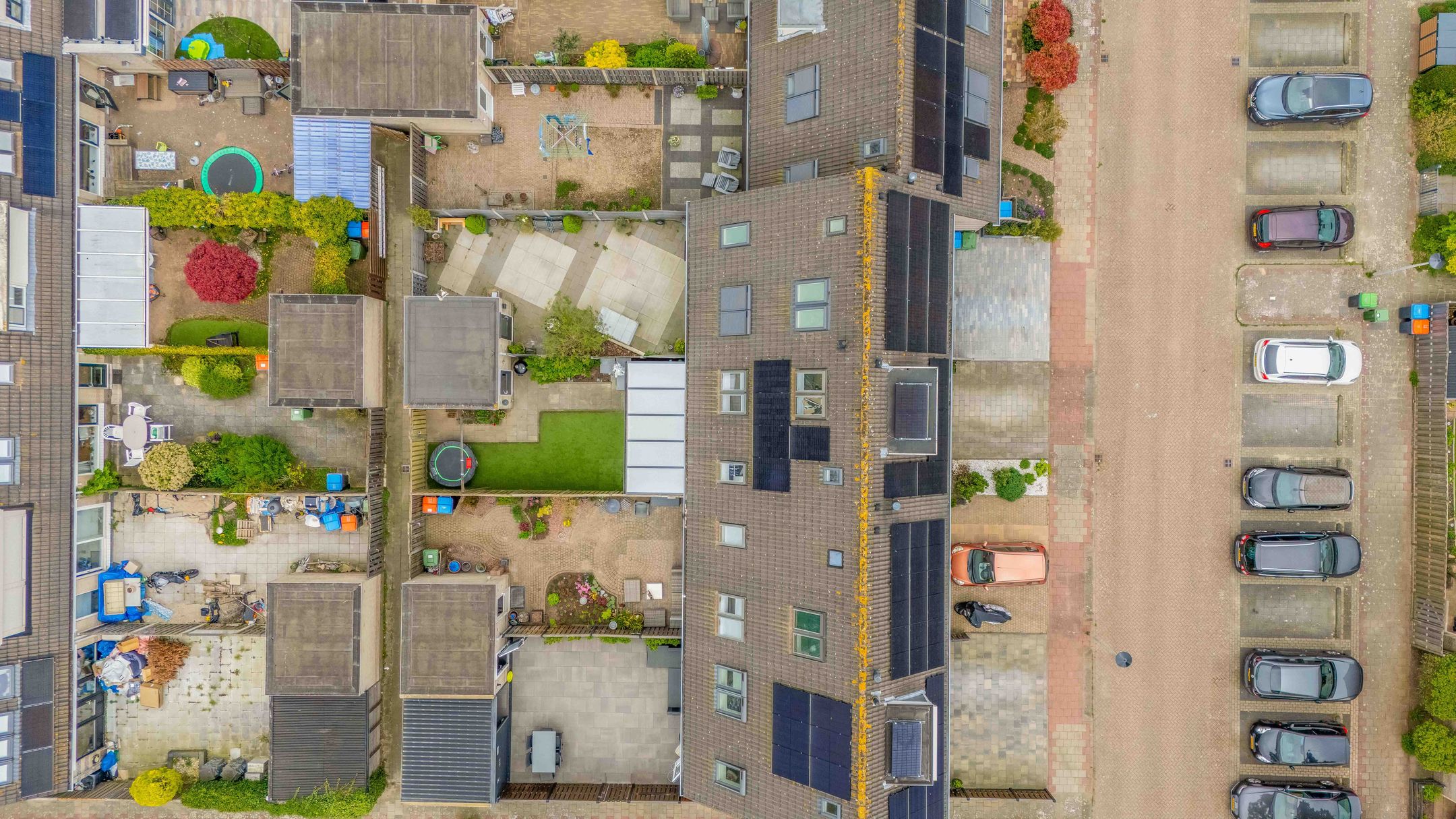 Move-in ready family home with four bedrooms and solar panels in child-friendly Nieuwland — 45