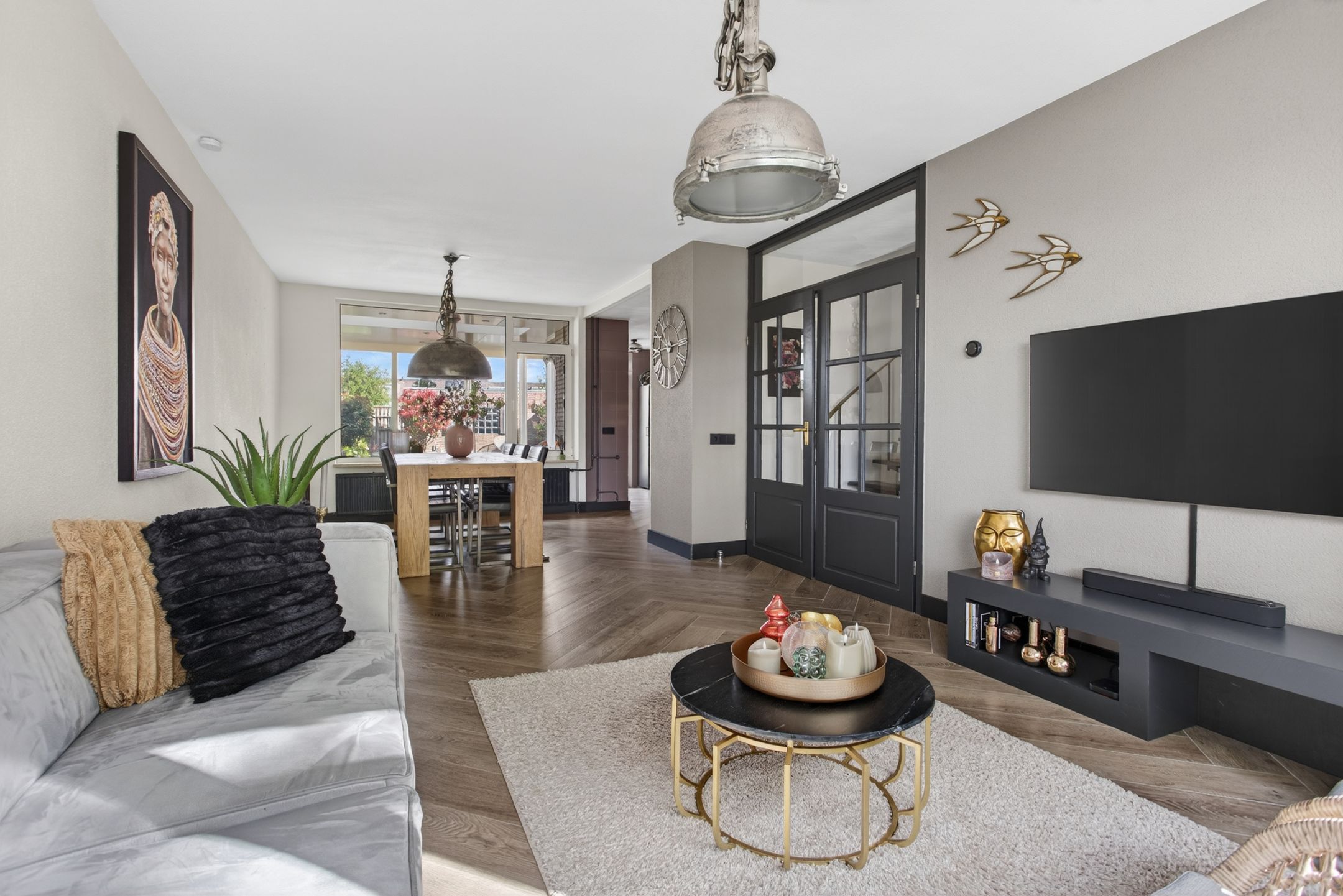 Spacious family home with A energy label, terrace canopy, and private garden in Valkenswaard — 9