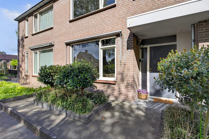 Photo 4 of Hoefsmidwei 3