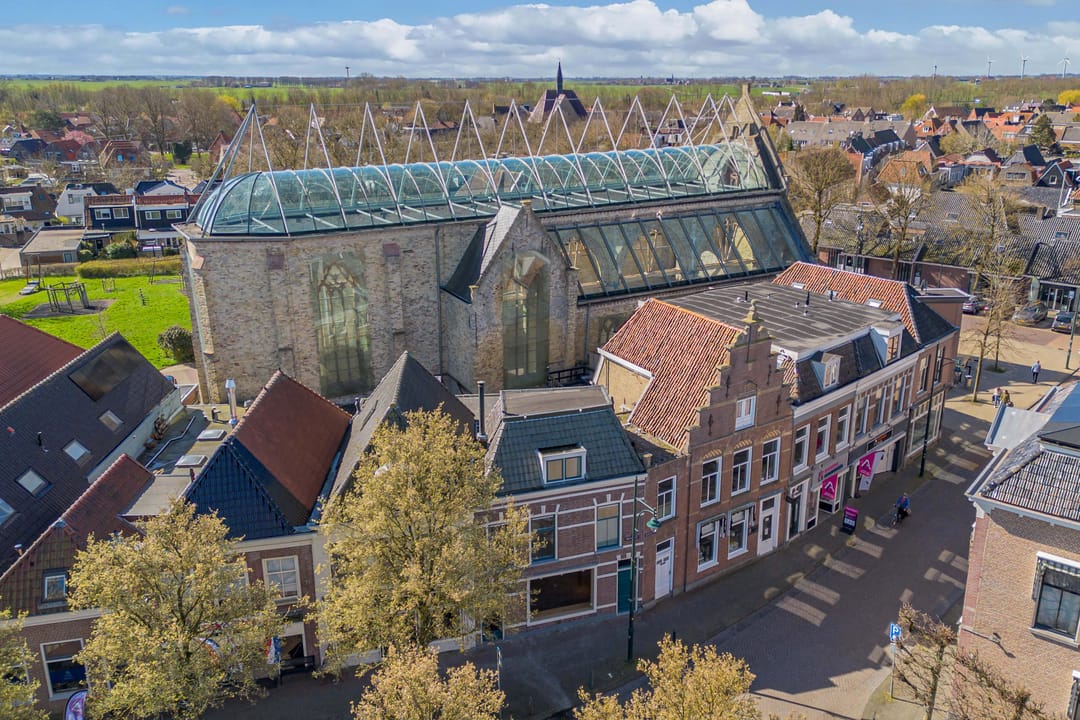 Foto 2 van Snekerpoort 1