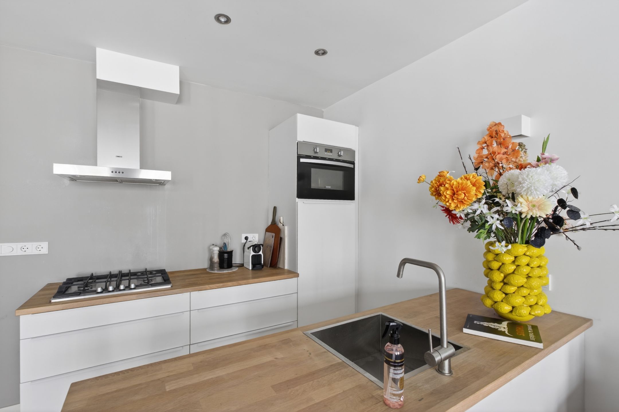 Foto 3 van Eerste Nassaustraat 8-2