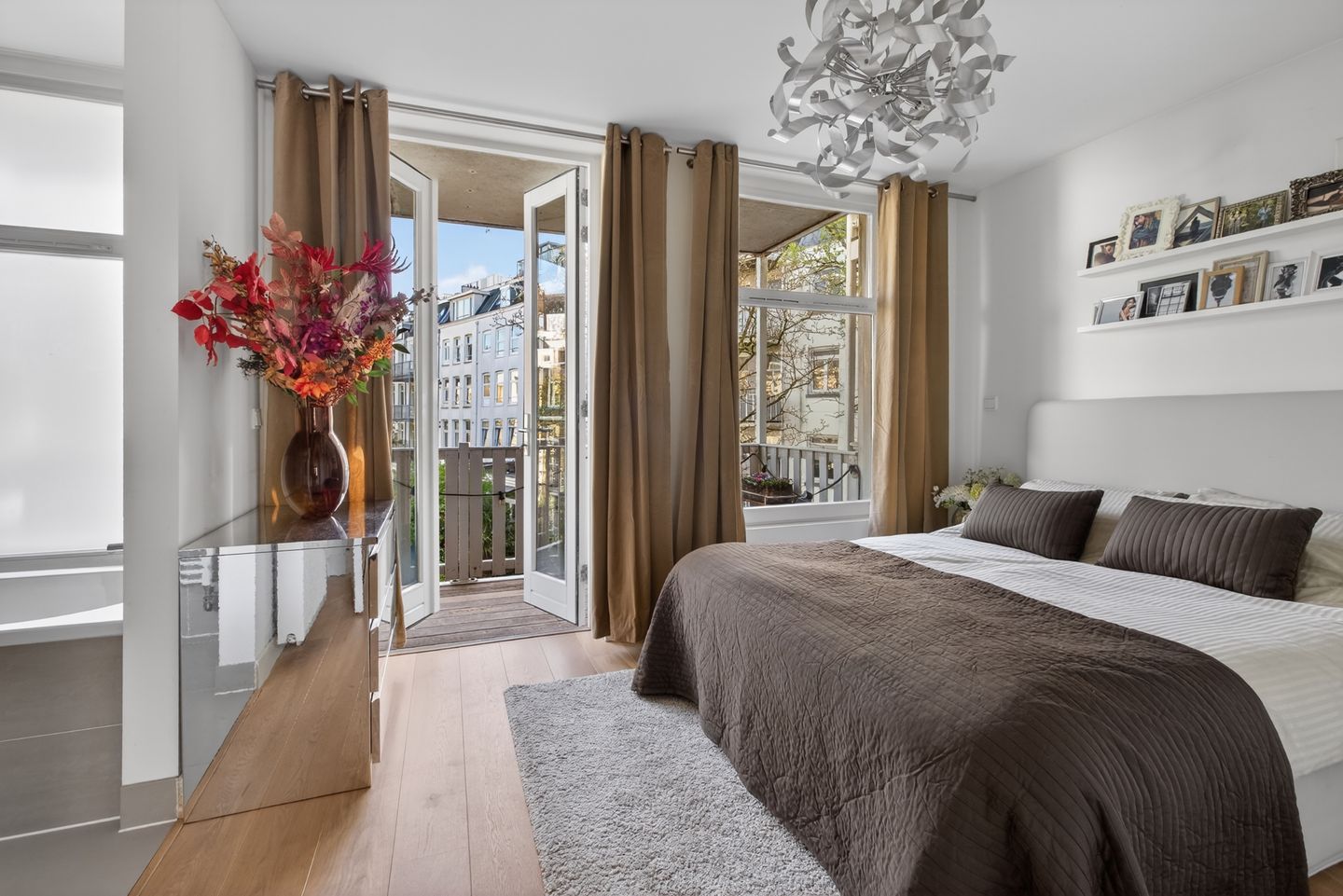 Foto 4 van Eerste Nassaustraat 8-2