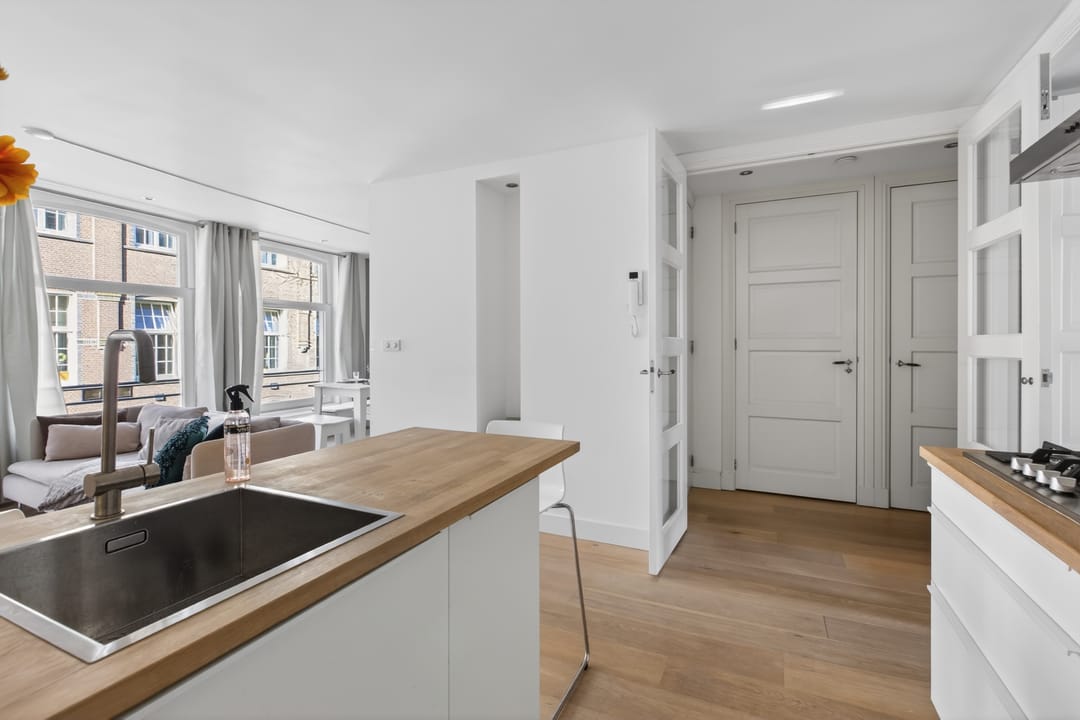 Foto 16 van Eerste Nassaustraat 8-2