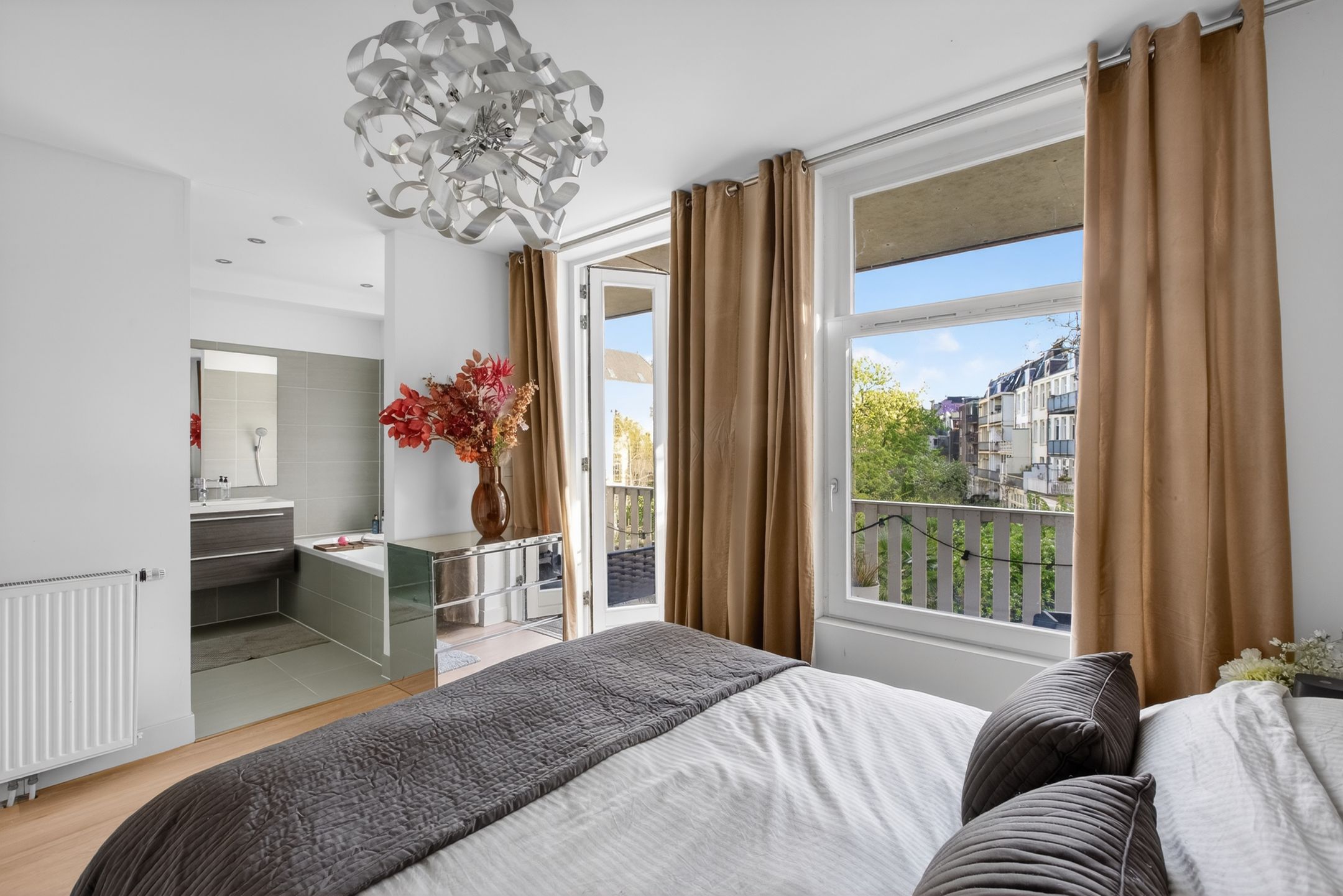 Foto 24 van Eerste Nassaustraat 8-2