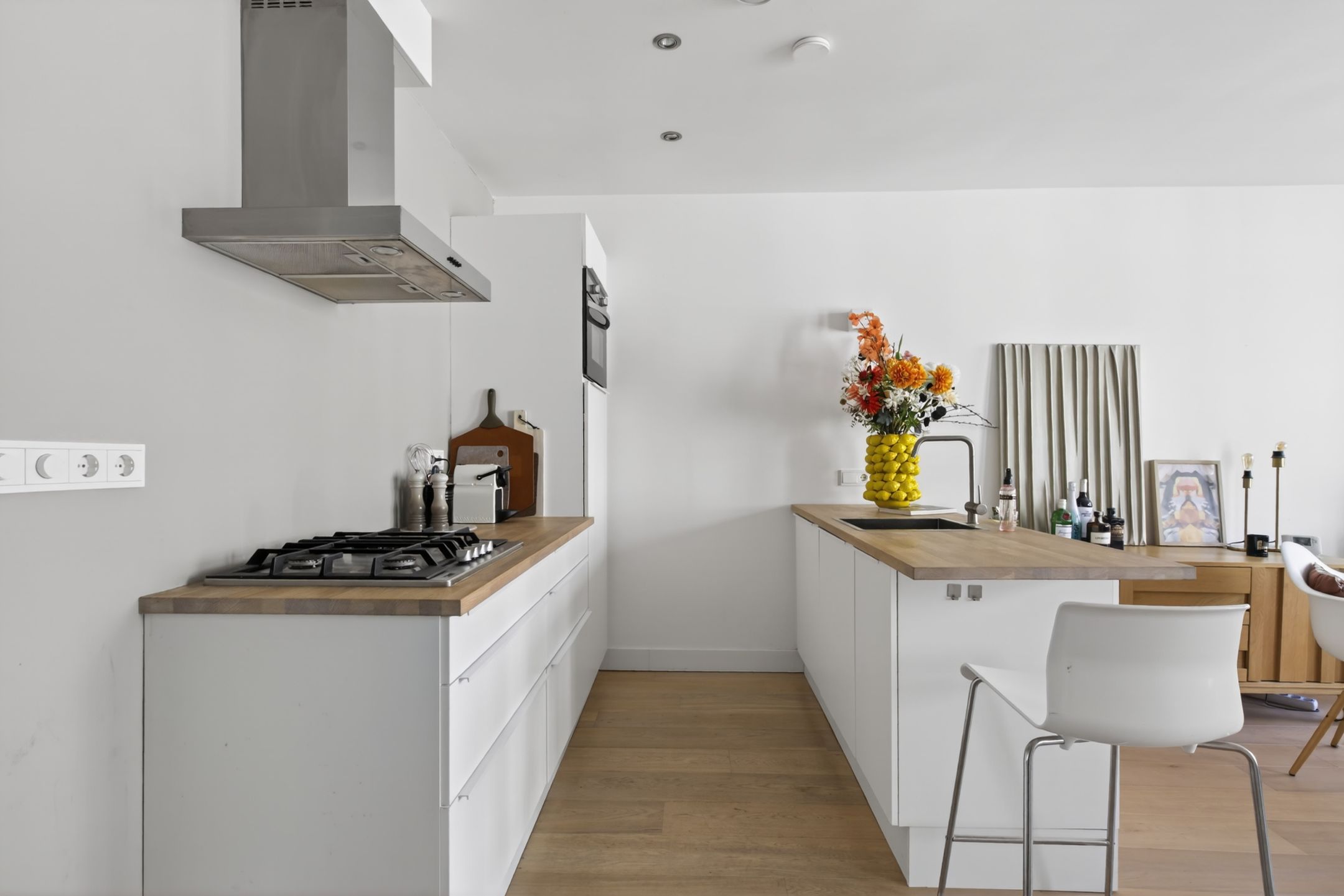 Foto 15 van Eerste Nassaustraat 8-2