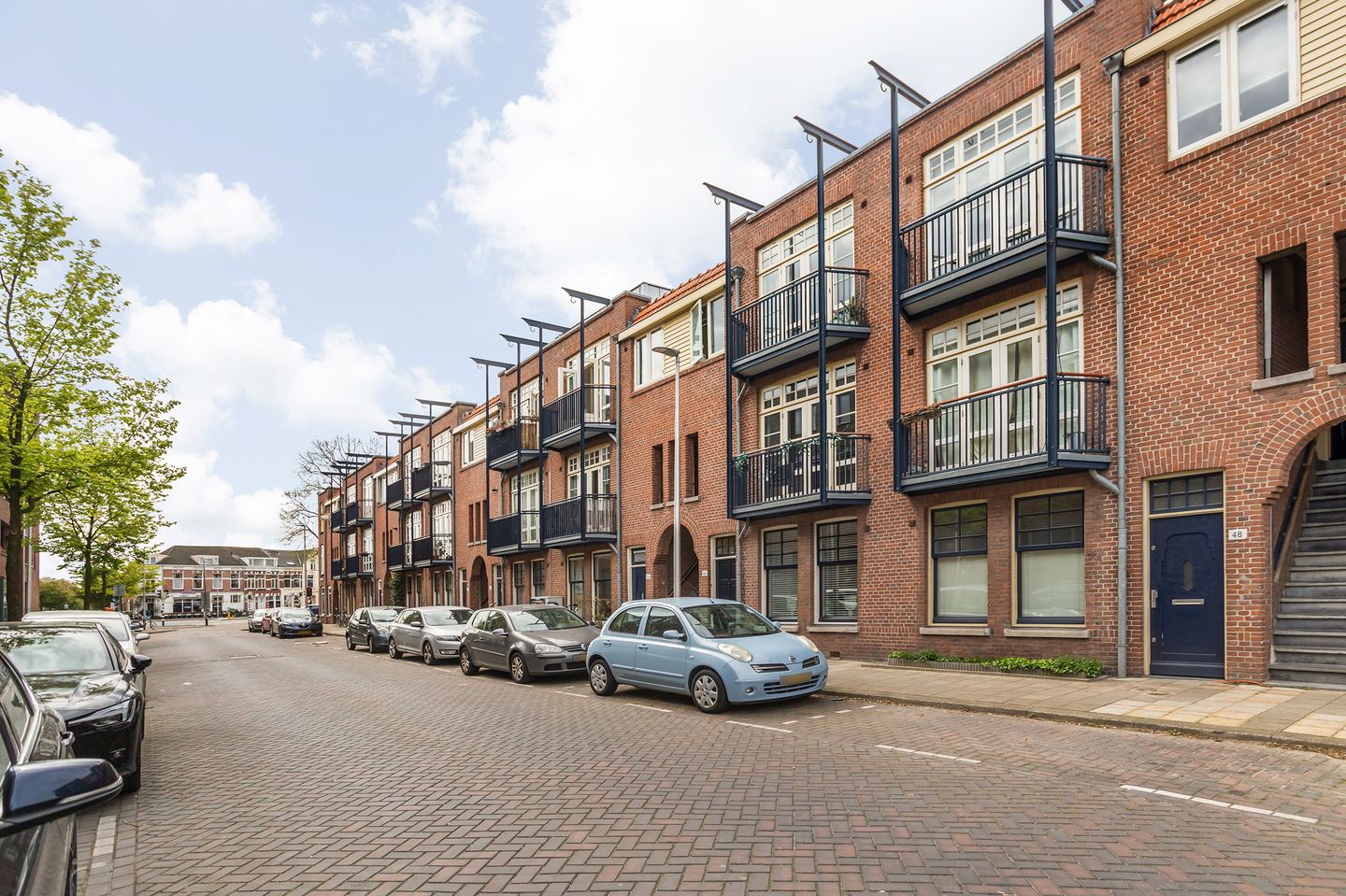 Photo 4 of Busken Huetstraat 46