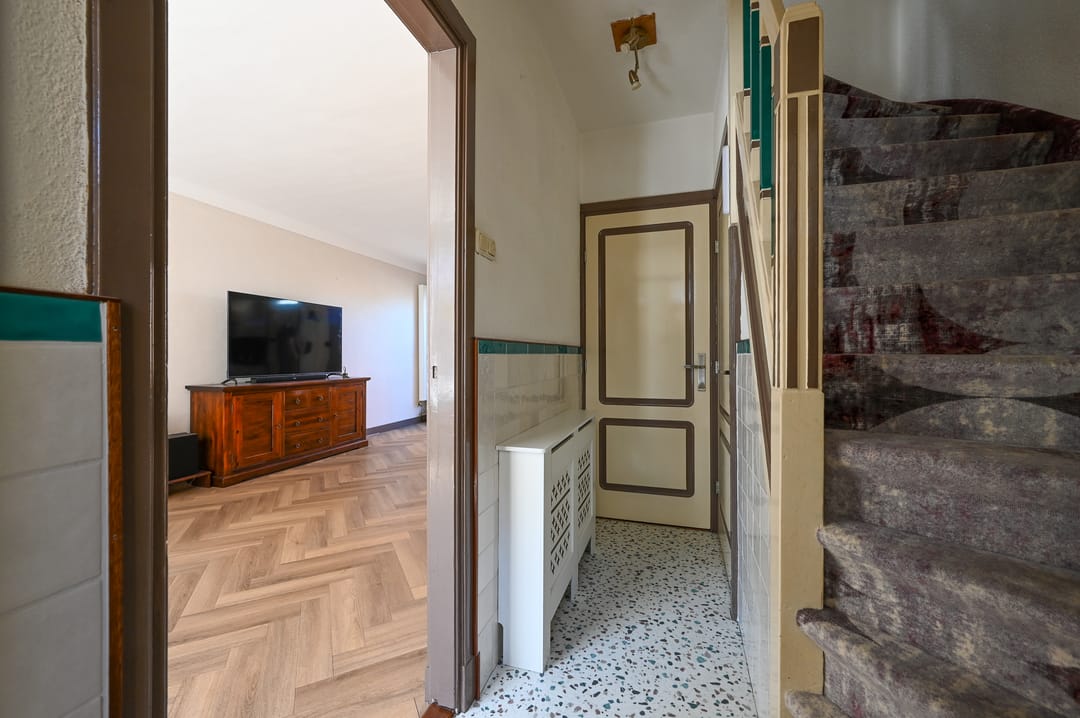 Photo 7 of Rozenstraat 42