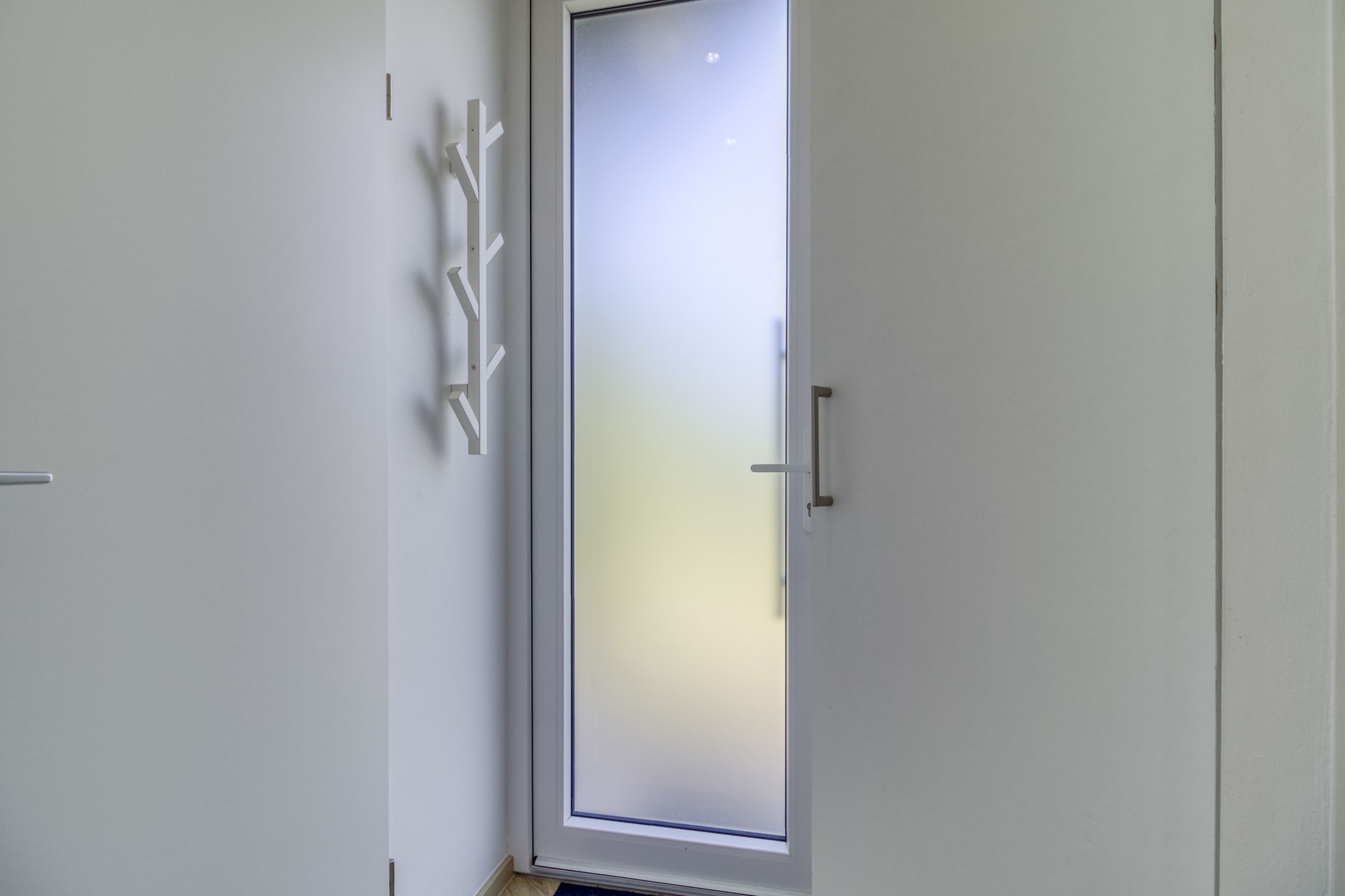 2-bedroom freehold villa in Nieuwvliet — photo 4 of 5