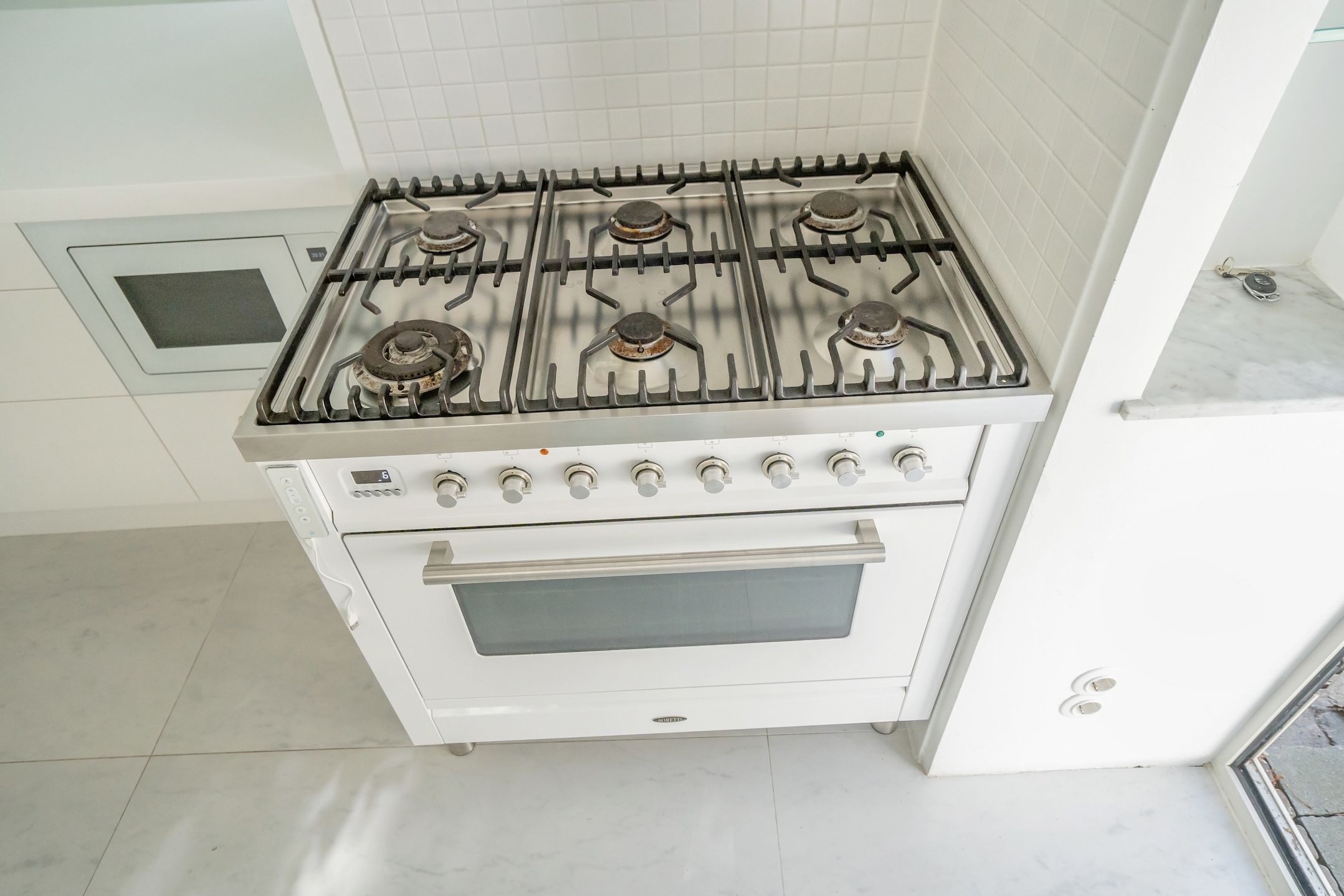 Photo 18 of Prins Bernhardlaan 2