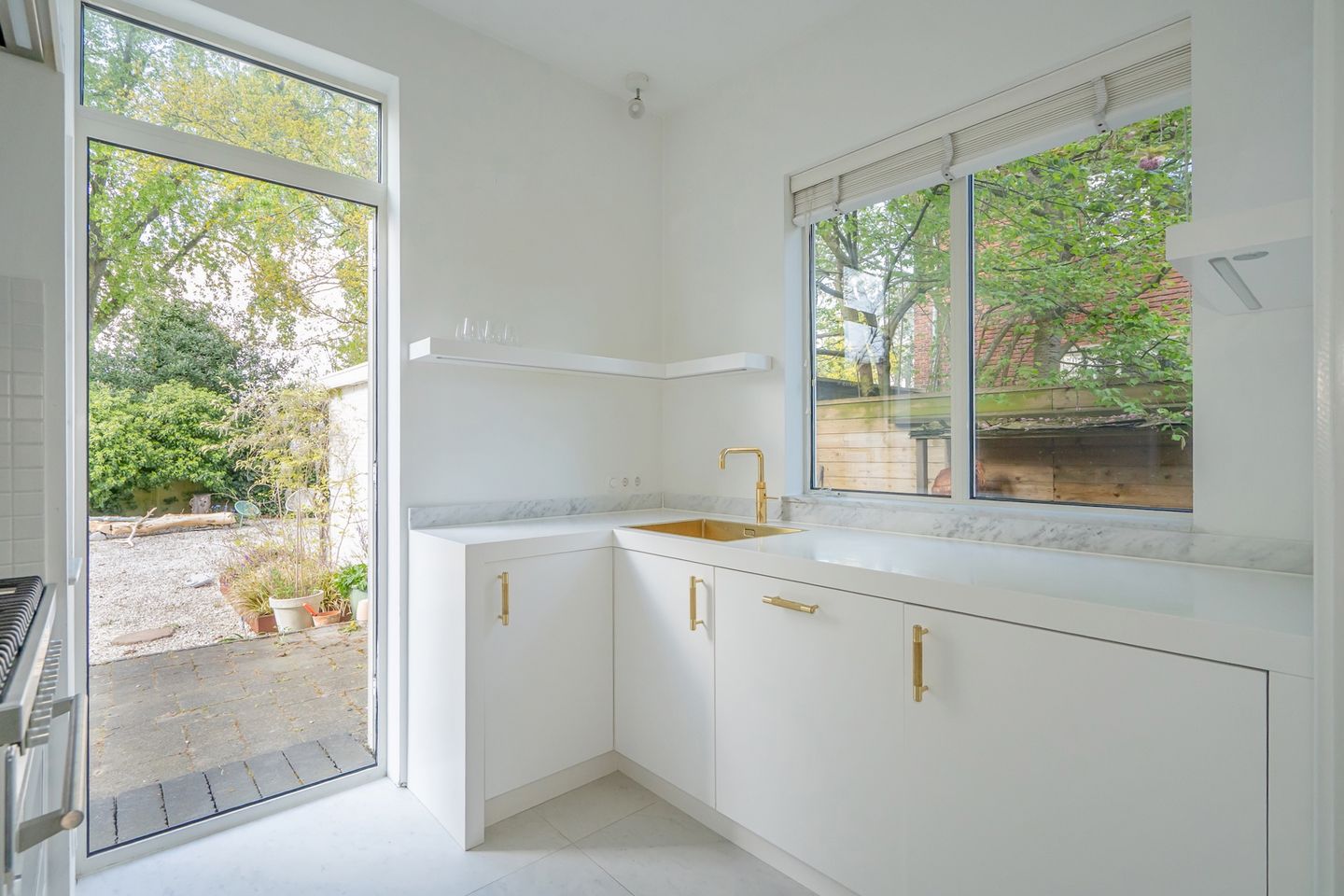 Photo 19 of Prins Bernhardlaan 2