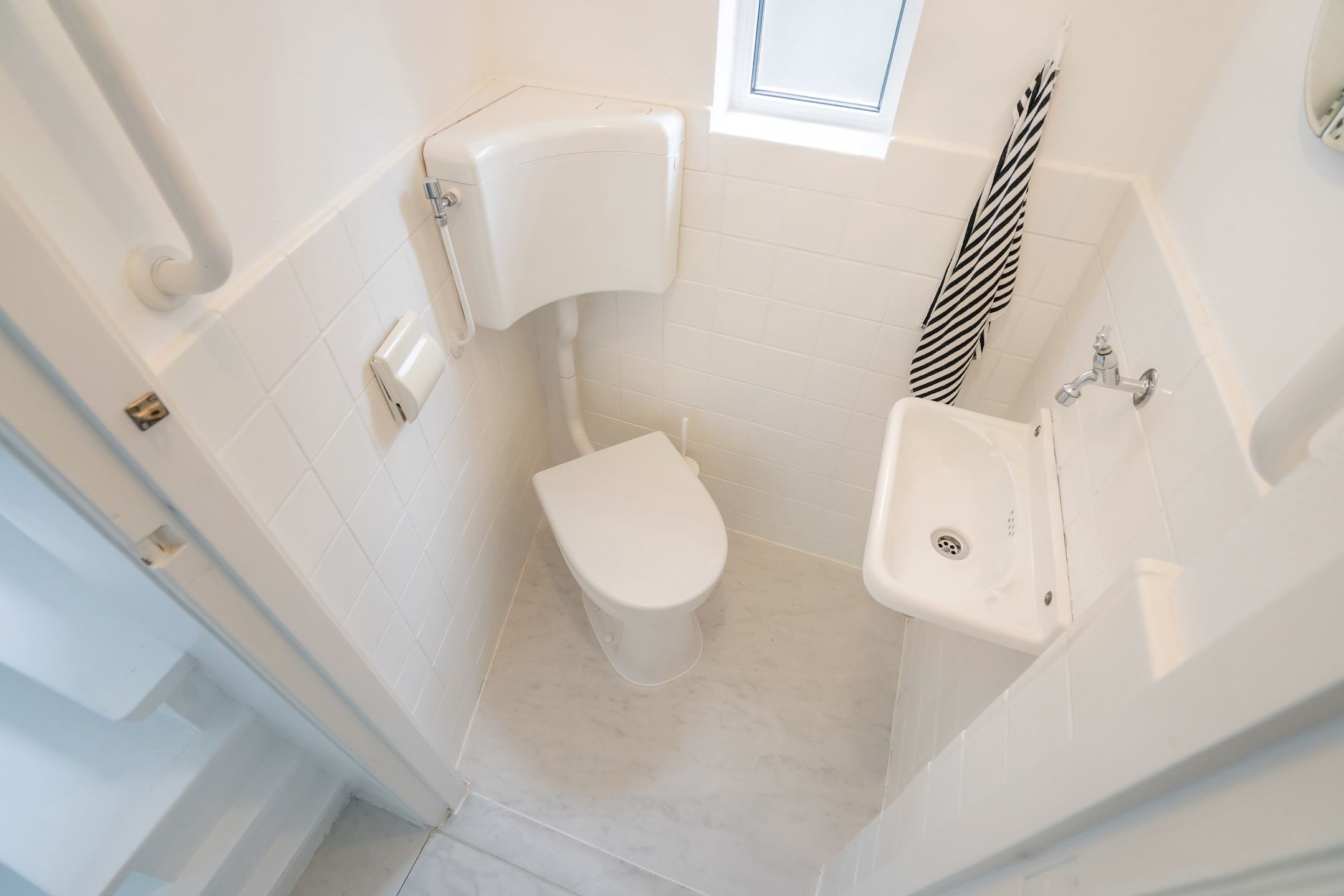 Photo 6 of Prins Bernhardlaan 2