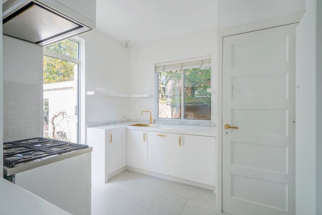 Photo 16 of Prins Bernhardlaan 2