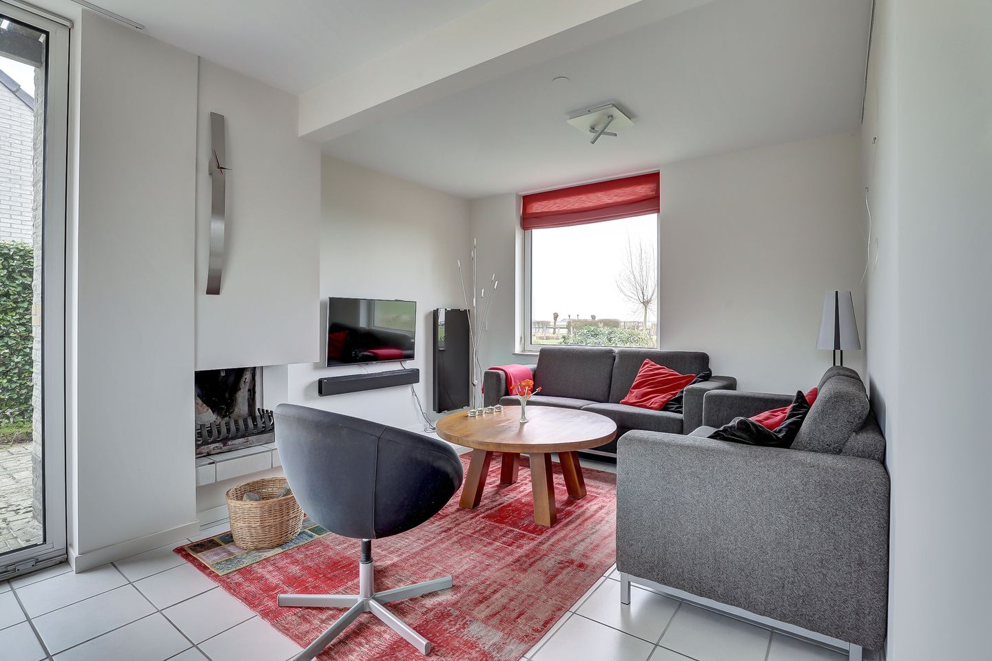 Photo 14 of Markant 5