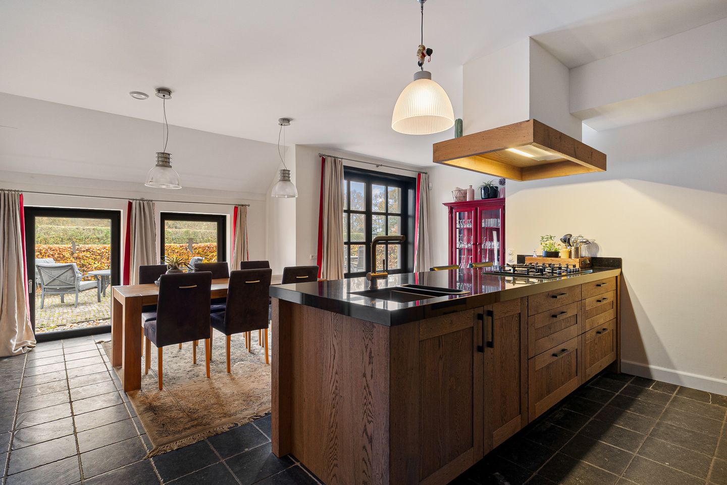 Foto 19 van Middendorp 24