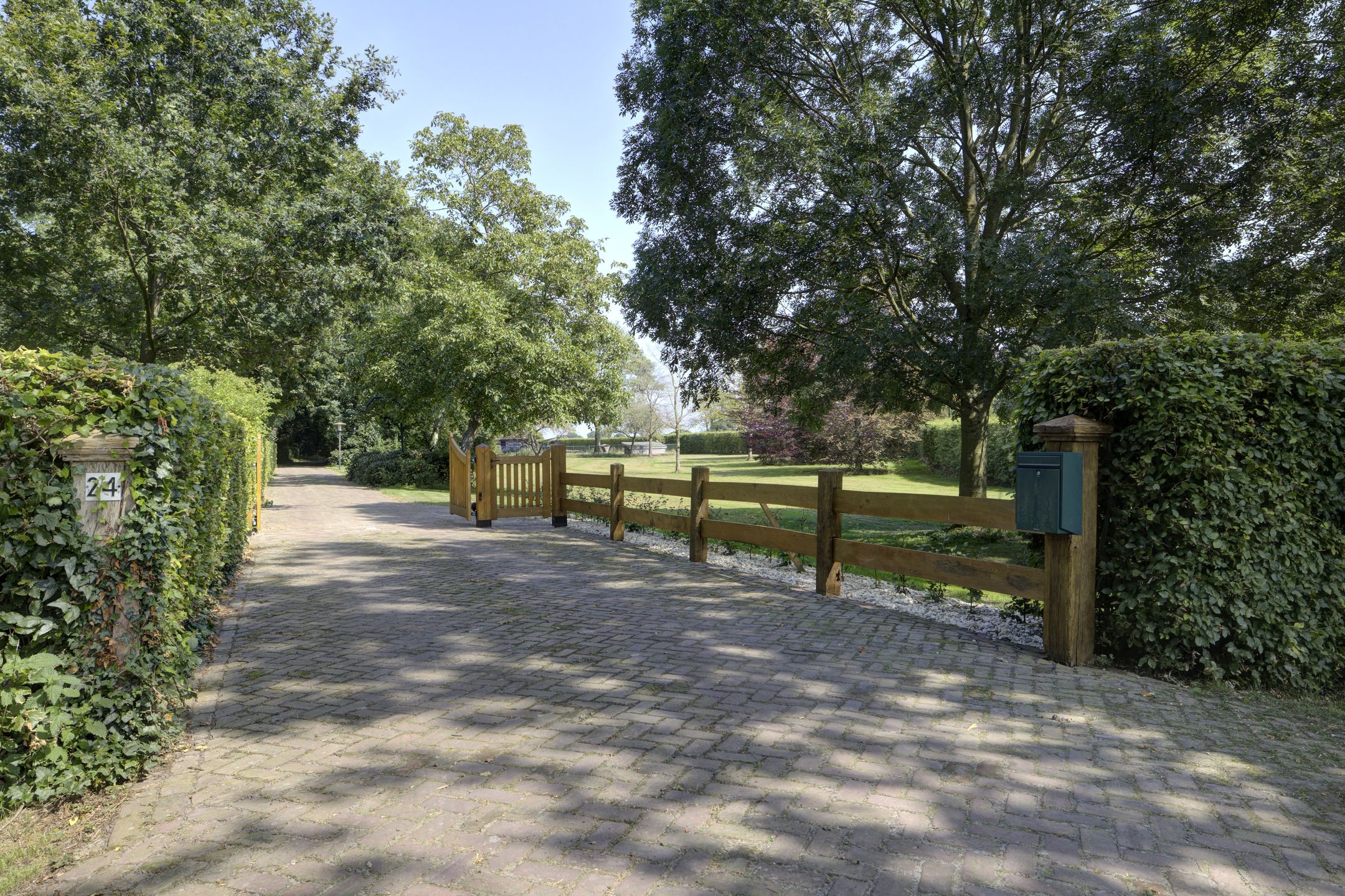 Foto 60 van Middendorp 24