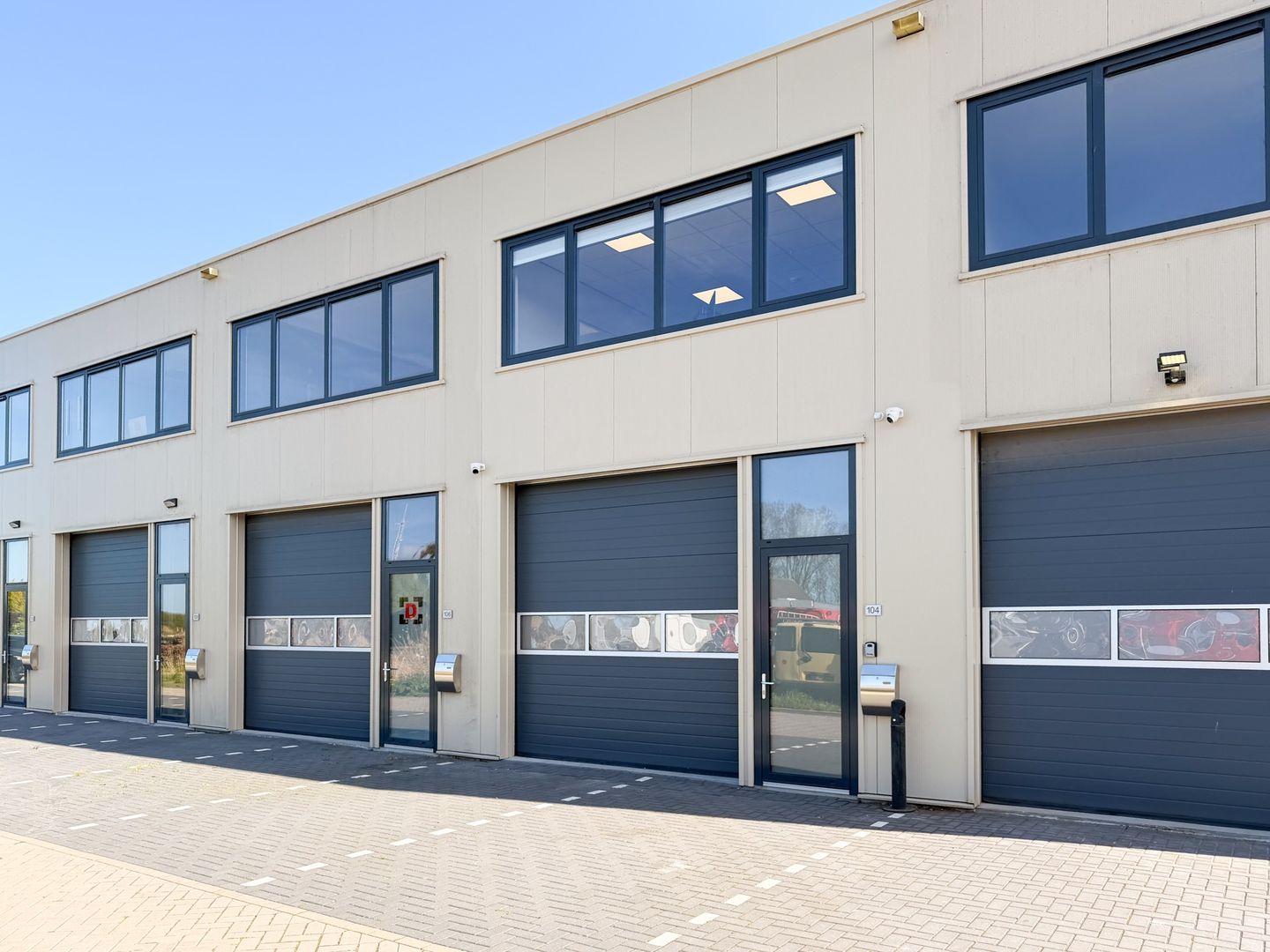 View photo 1 of Goudsmid 104