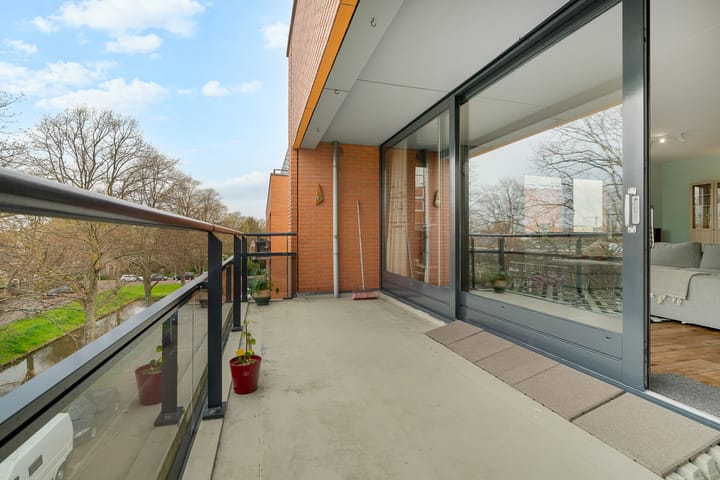 Foto 3 van Riouwstraat 28