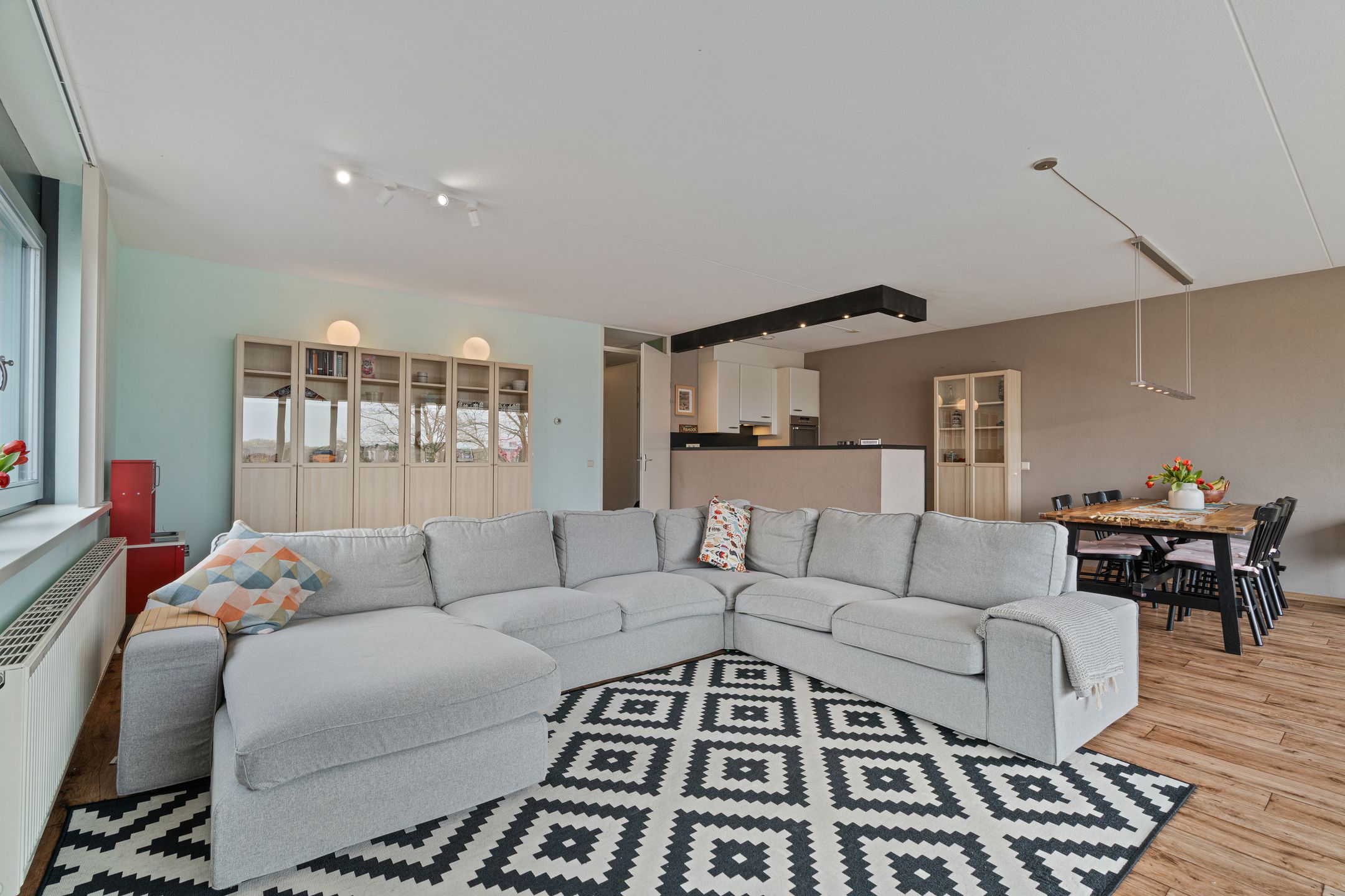 Foto 12 van Riouwstraat 28