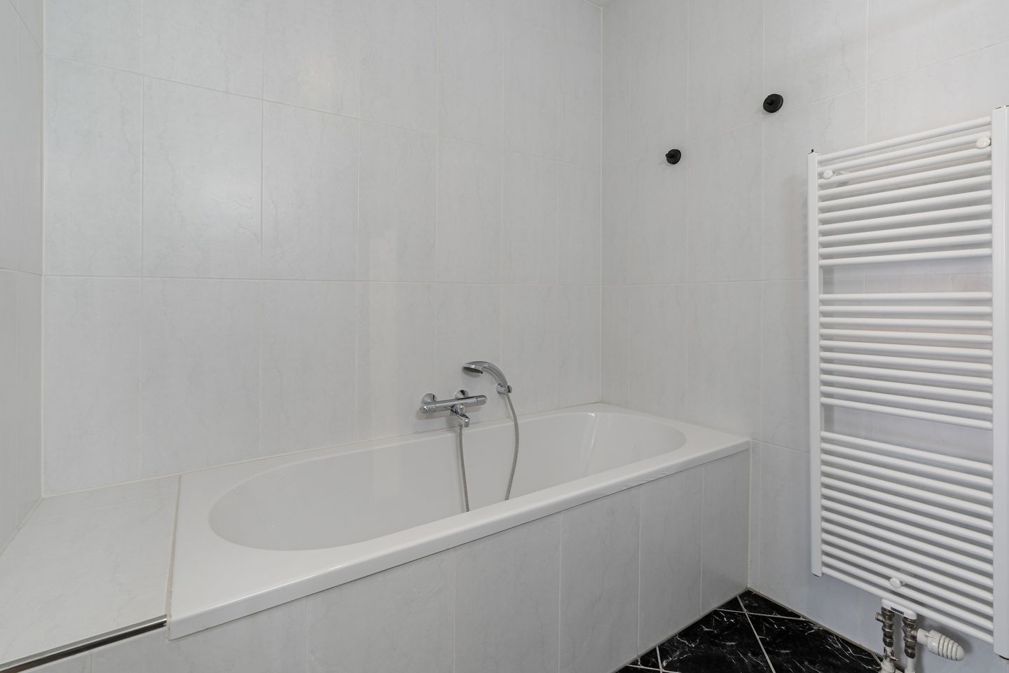 Foto 25 van Riouwstraat 28