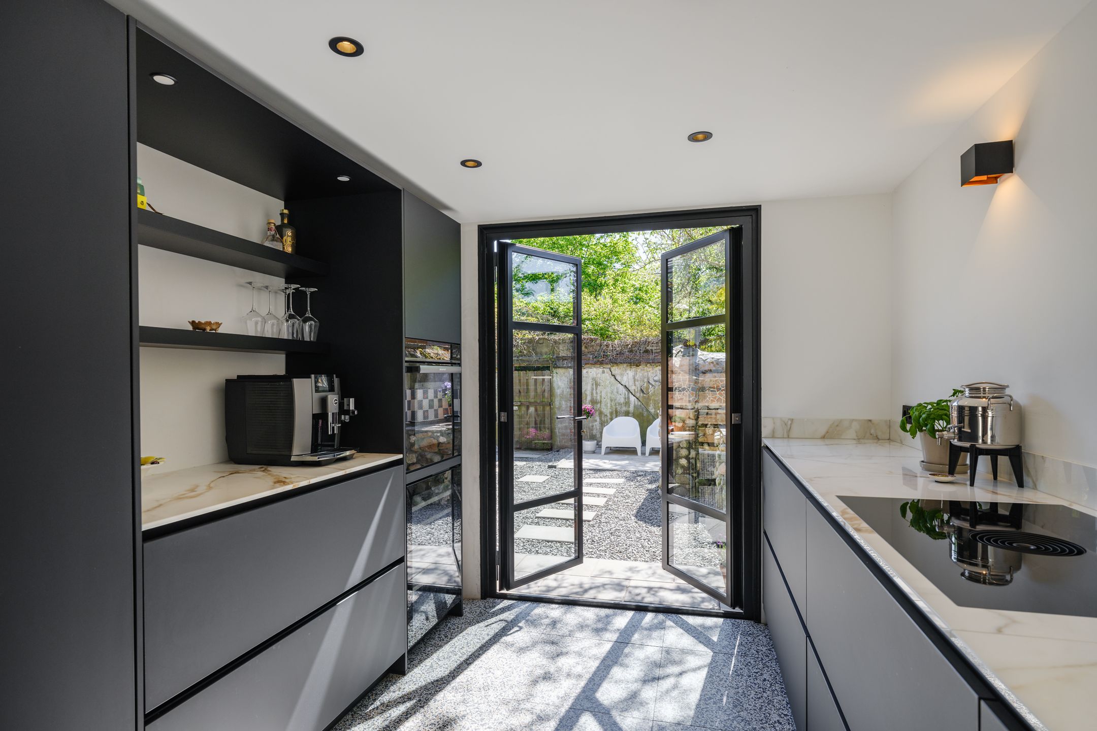 Foto 12 van Willem van Noortstraat 43