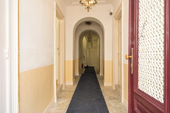 Photo 4 of Prinses Mariestraat 6-A