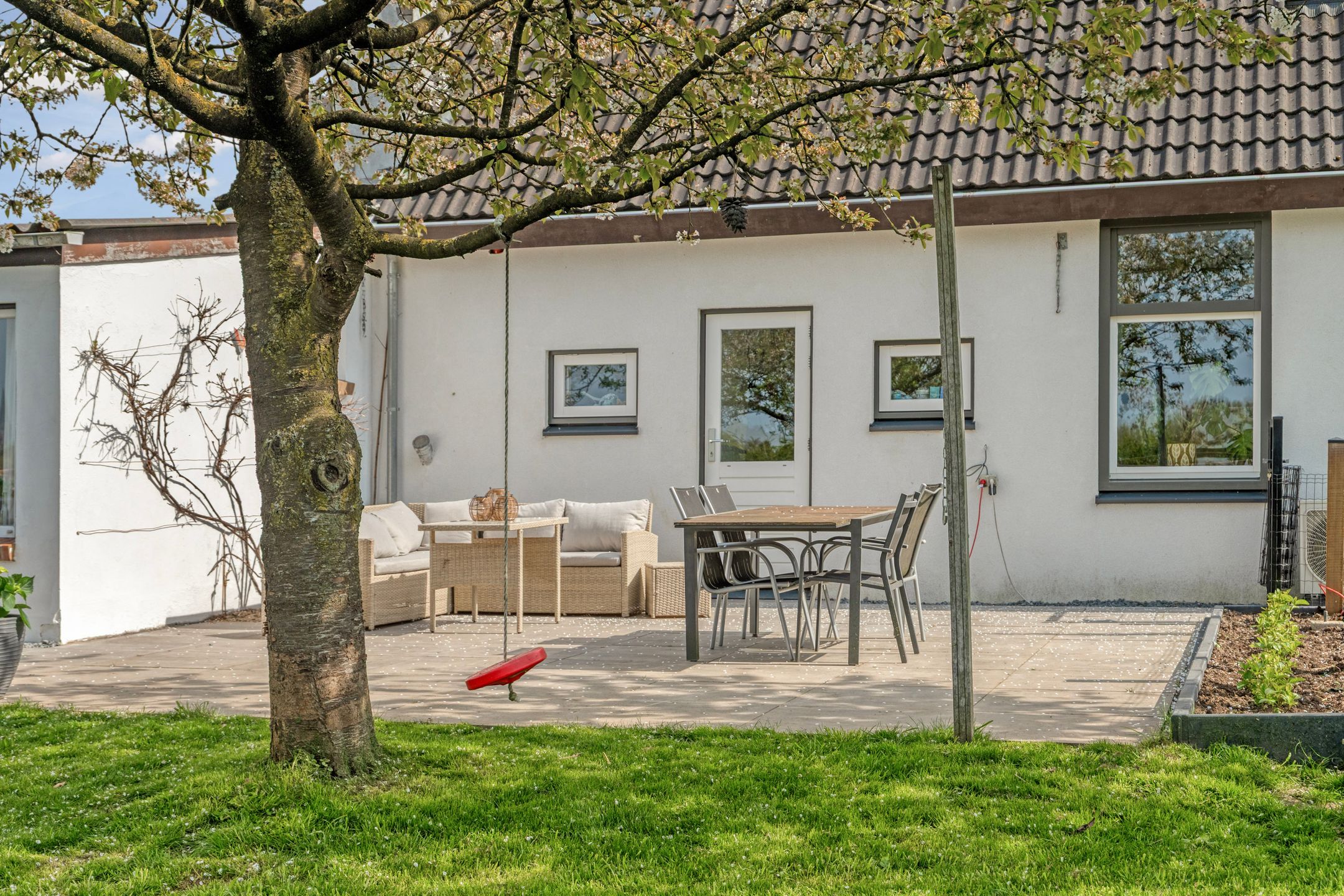 Photo 51 of Ringdam 5