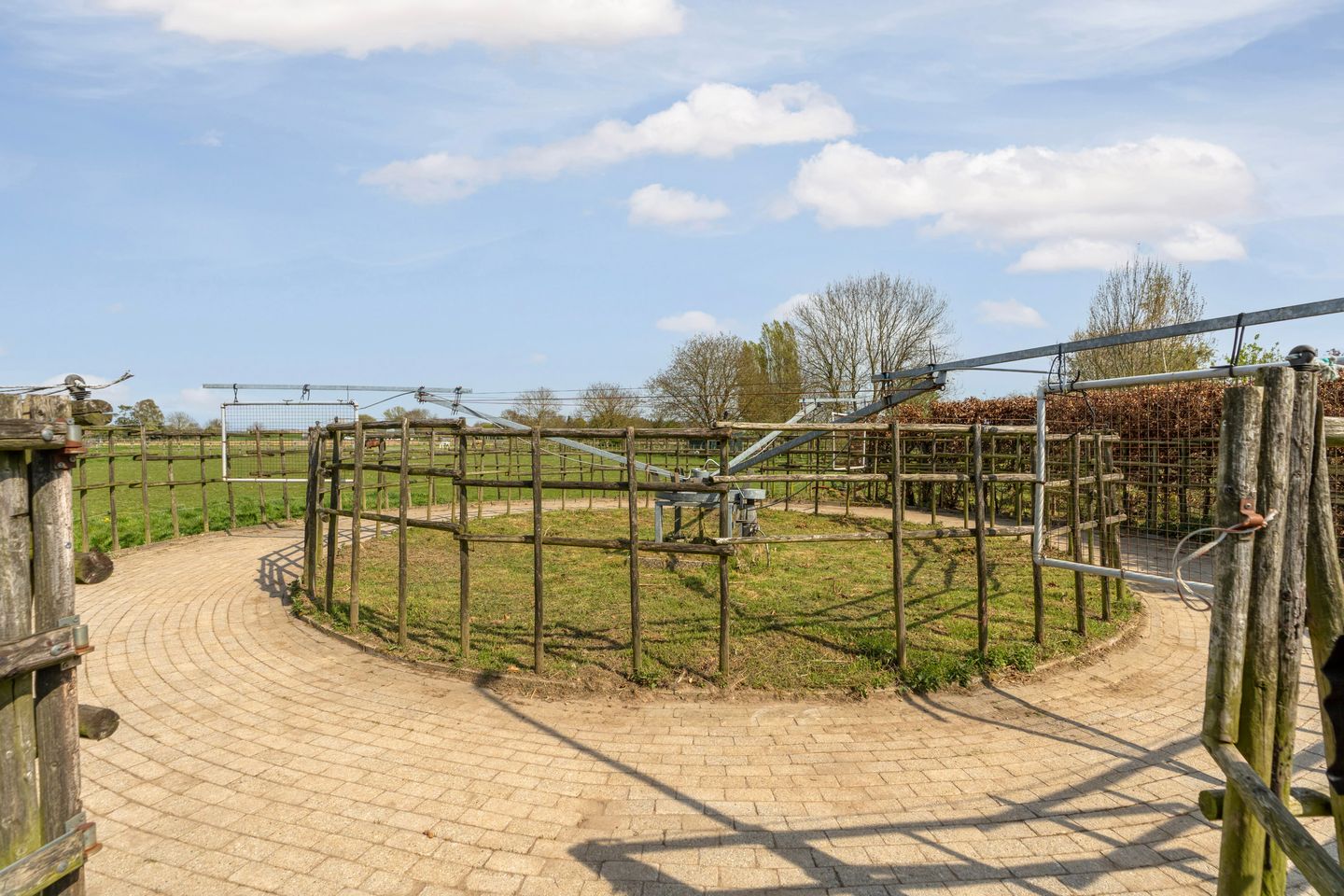 Photo 79 of Ringdam 5