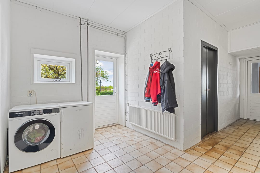 Photo 26 of Ringdam 5