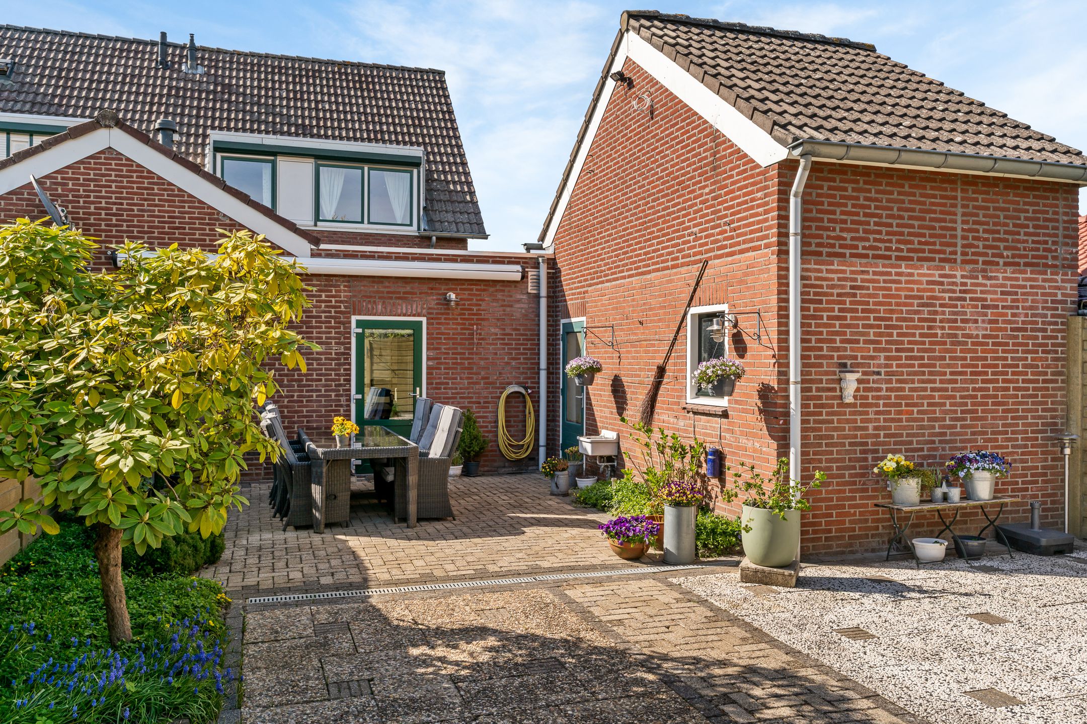 Foto 36 van Voortstraat 6