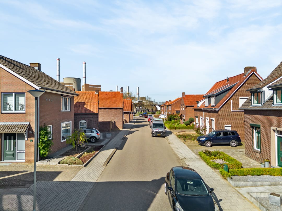 Foto 37 van Voortstraat 6