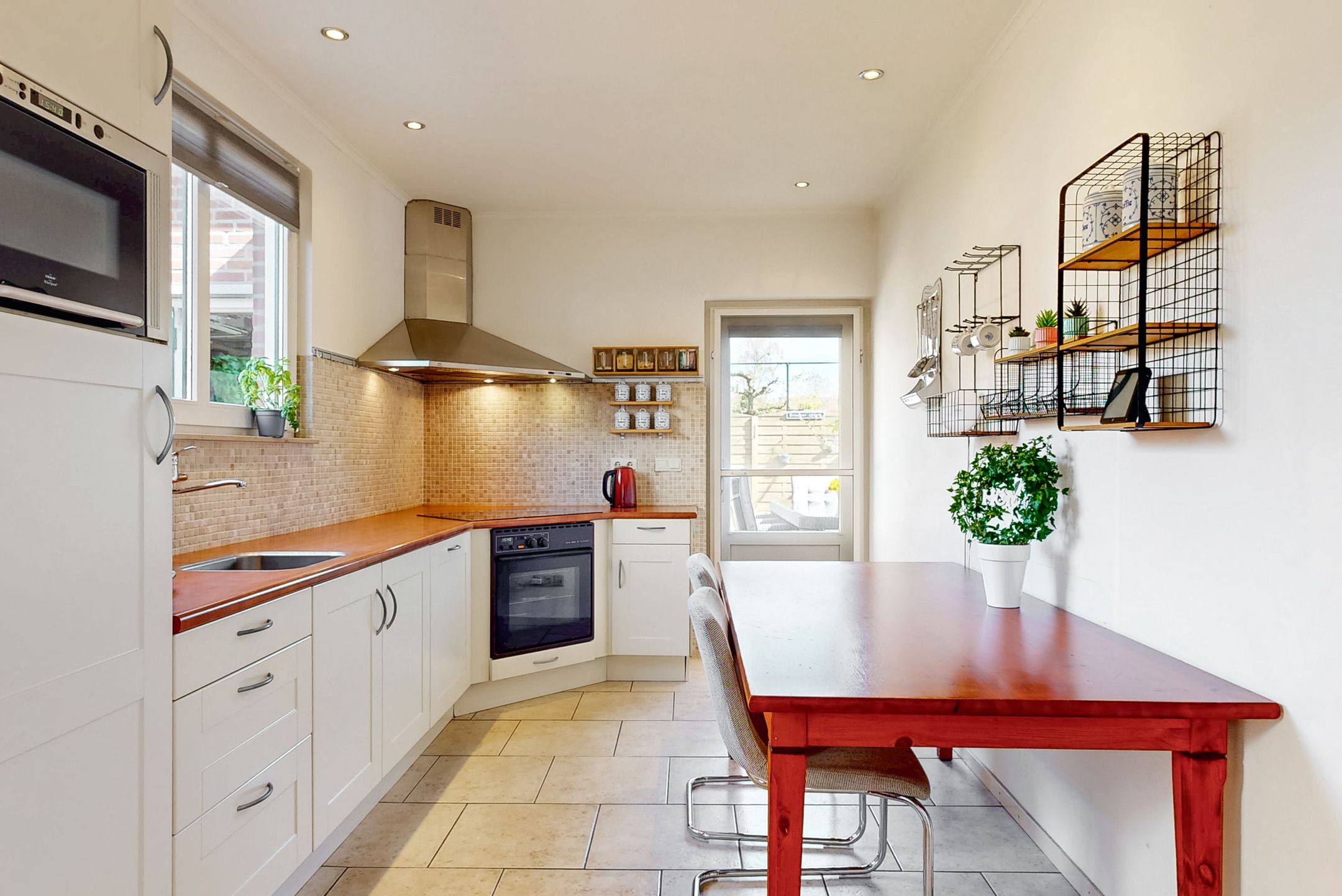 Foto 15 van Voortstraat 6