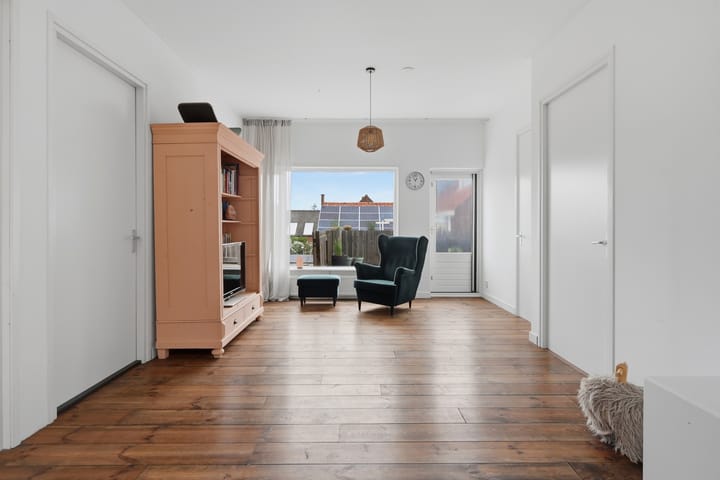 Tussenwoning te koop: Achter de Kerk 2, Nieuw- En Sint Joosland