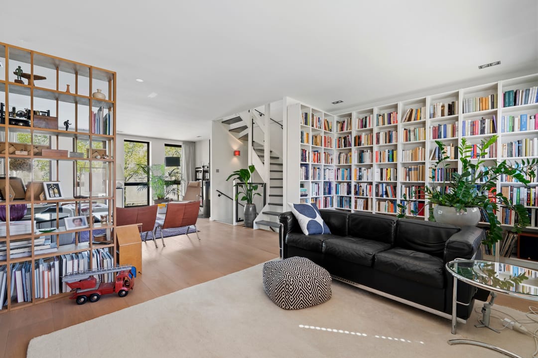 Foto 11 van Bert Haanstrakade 256