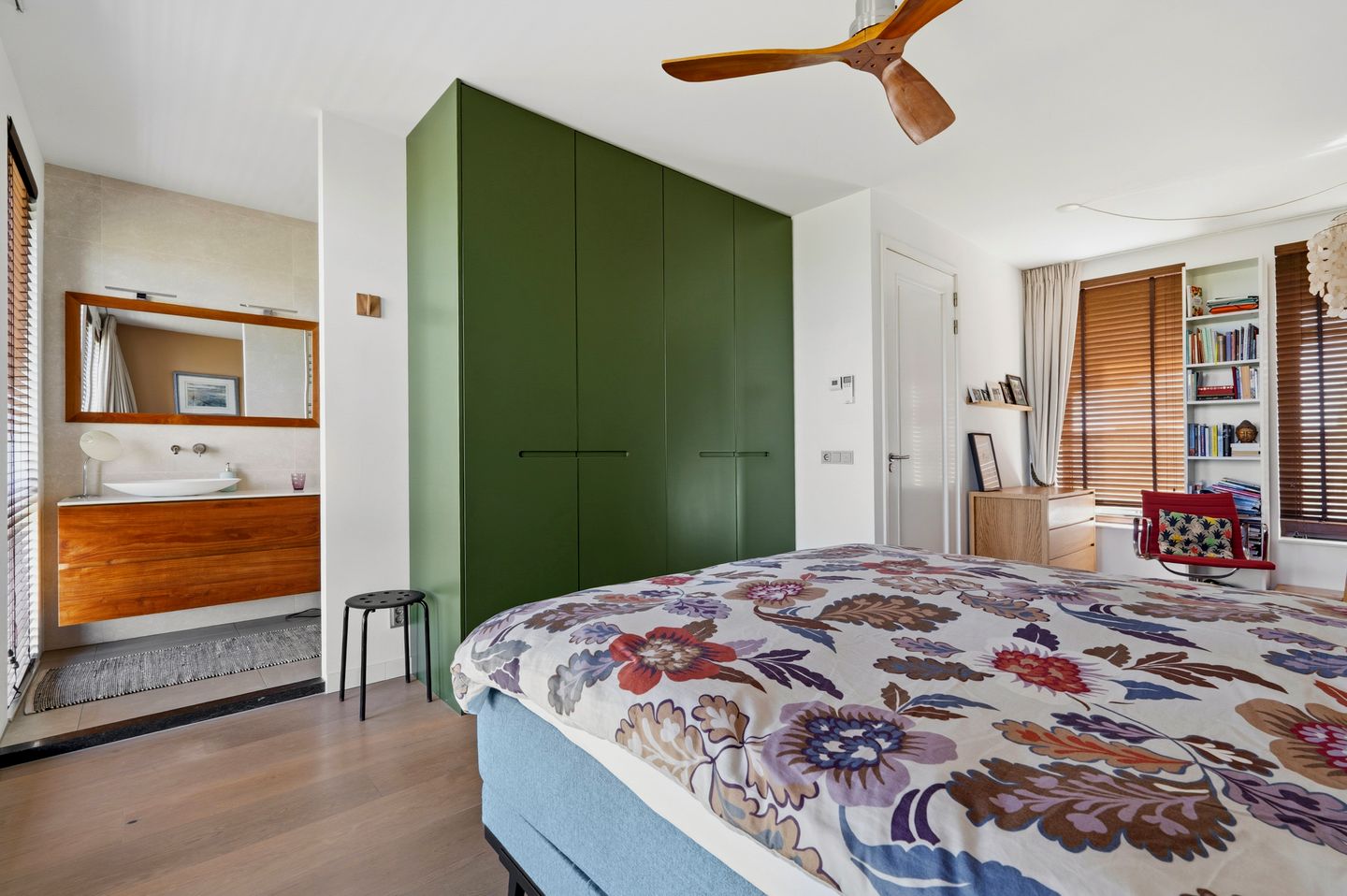 Foto 19 van Bert Haanstrakade 256