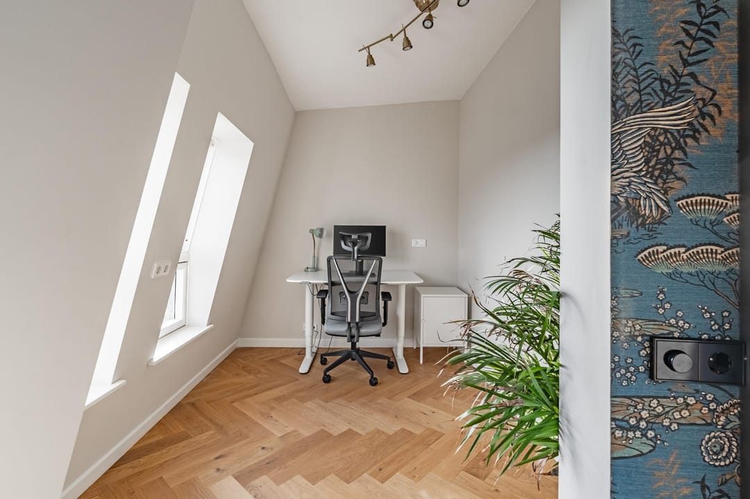 Photo 32 of Nassauplein 43