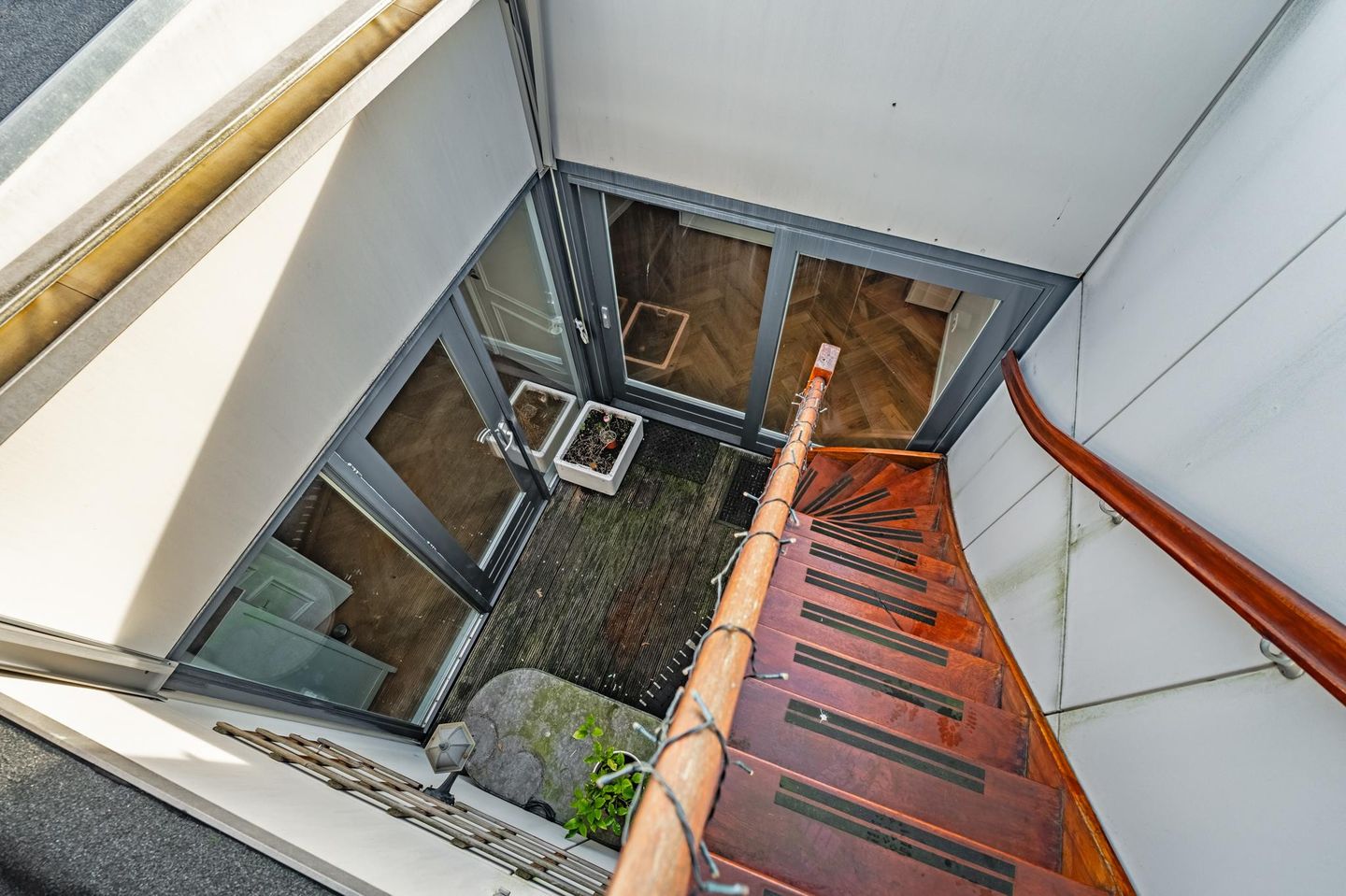 Photo 55 of Nassauplein 43