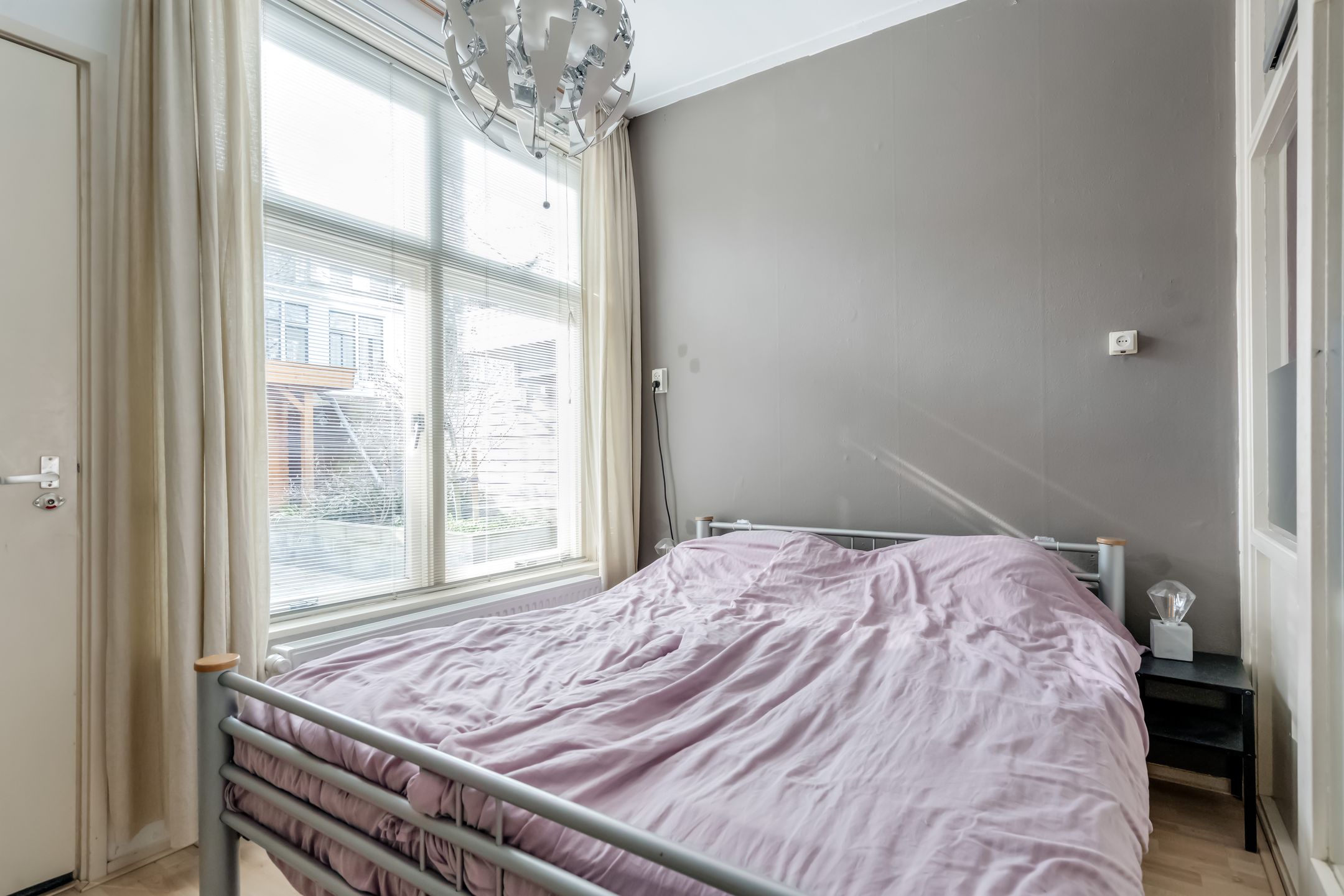 Foto 18 van Louise Henriettestraat 10