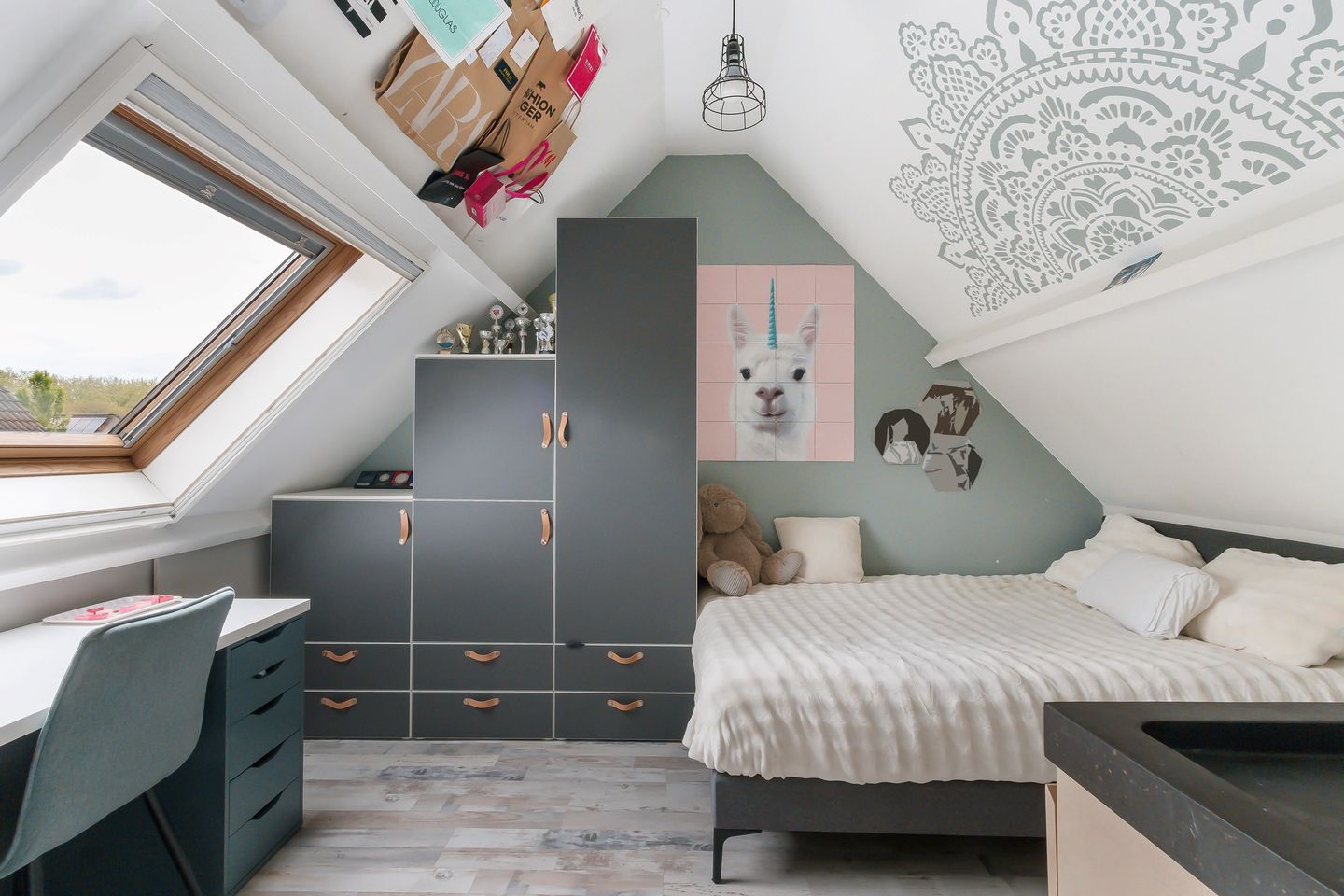 Foto 19 van Hindemithstraat 43