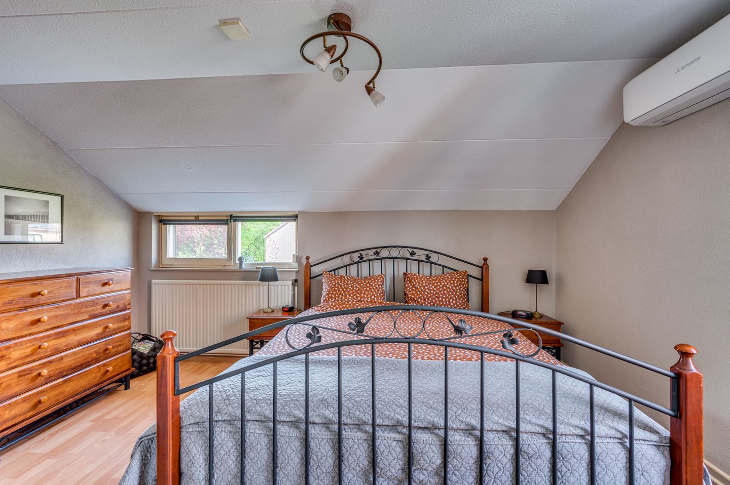 Photo 20 of Burgemeester van Deelensingel 102