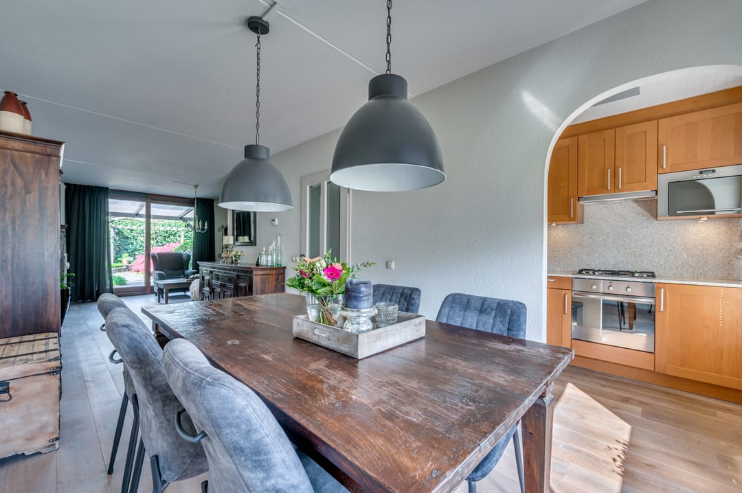 Photo 13 of Burgemeester van Deelensingel 102