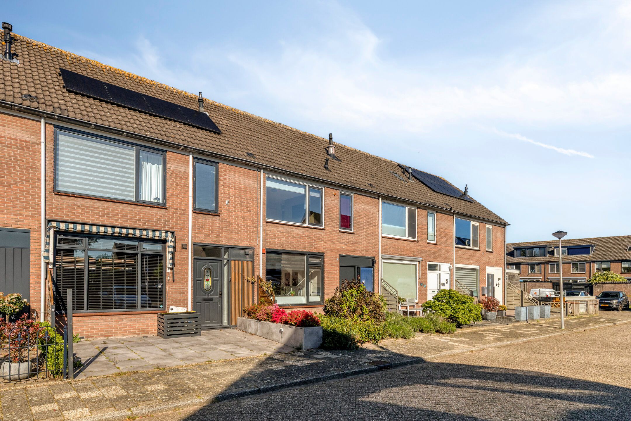 Spacious family home with 4 rooms in Hellevoetsluis Kulck-Zuid — 24