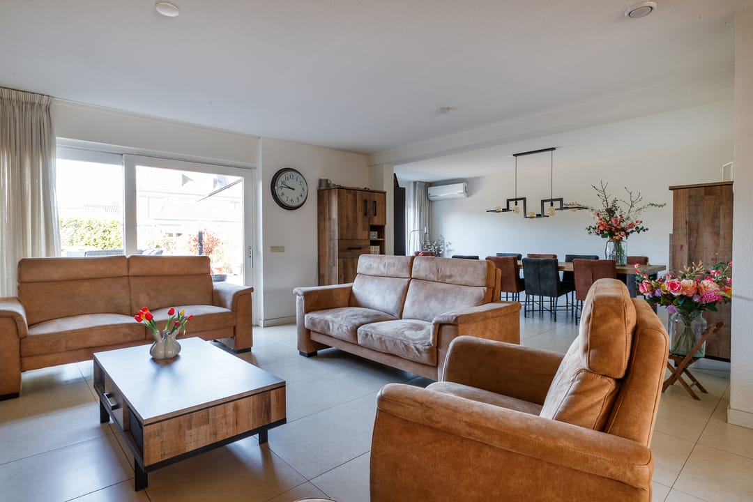 Photo 13 of Romulus 109