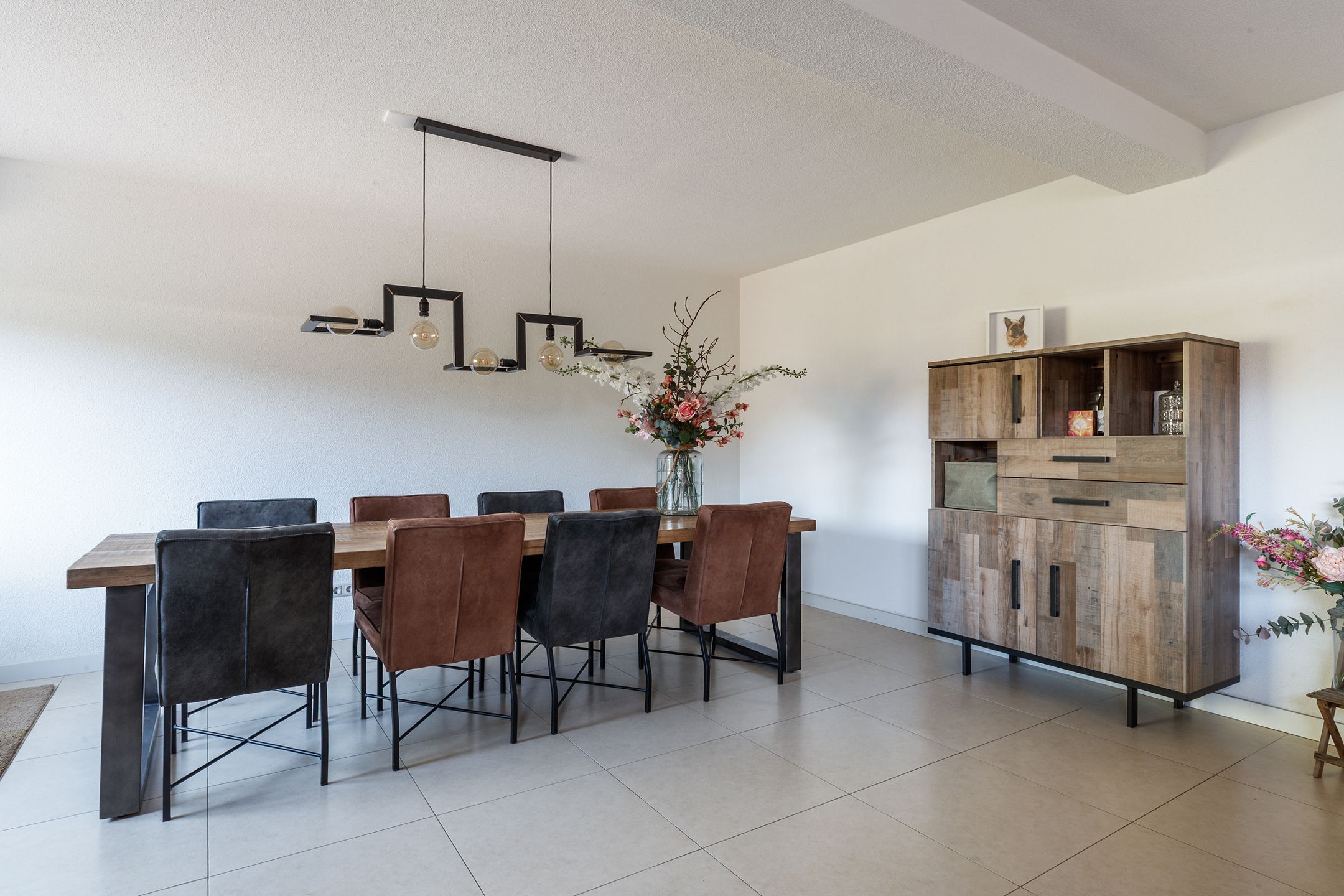 Photo 9 of Romulus 109