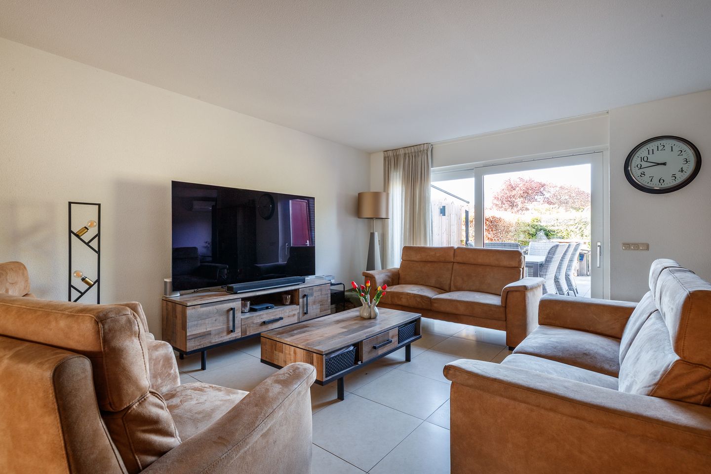 Photo 10 of Romulus 109