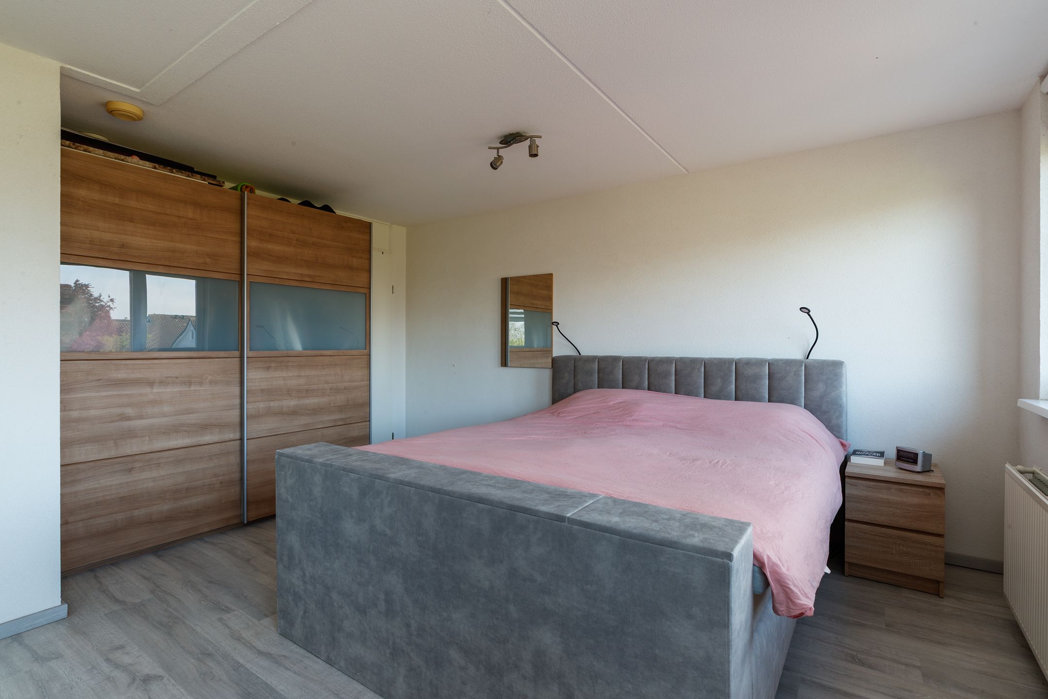 Photo 15 of Romulus 109