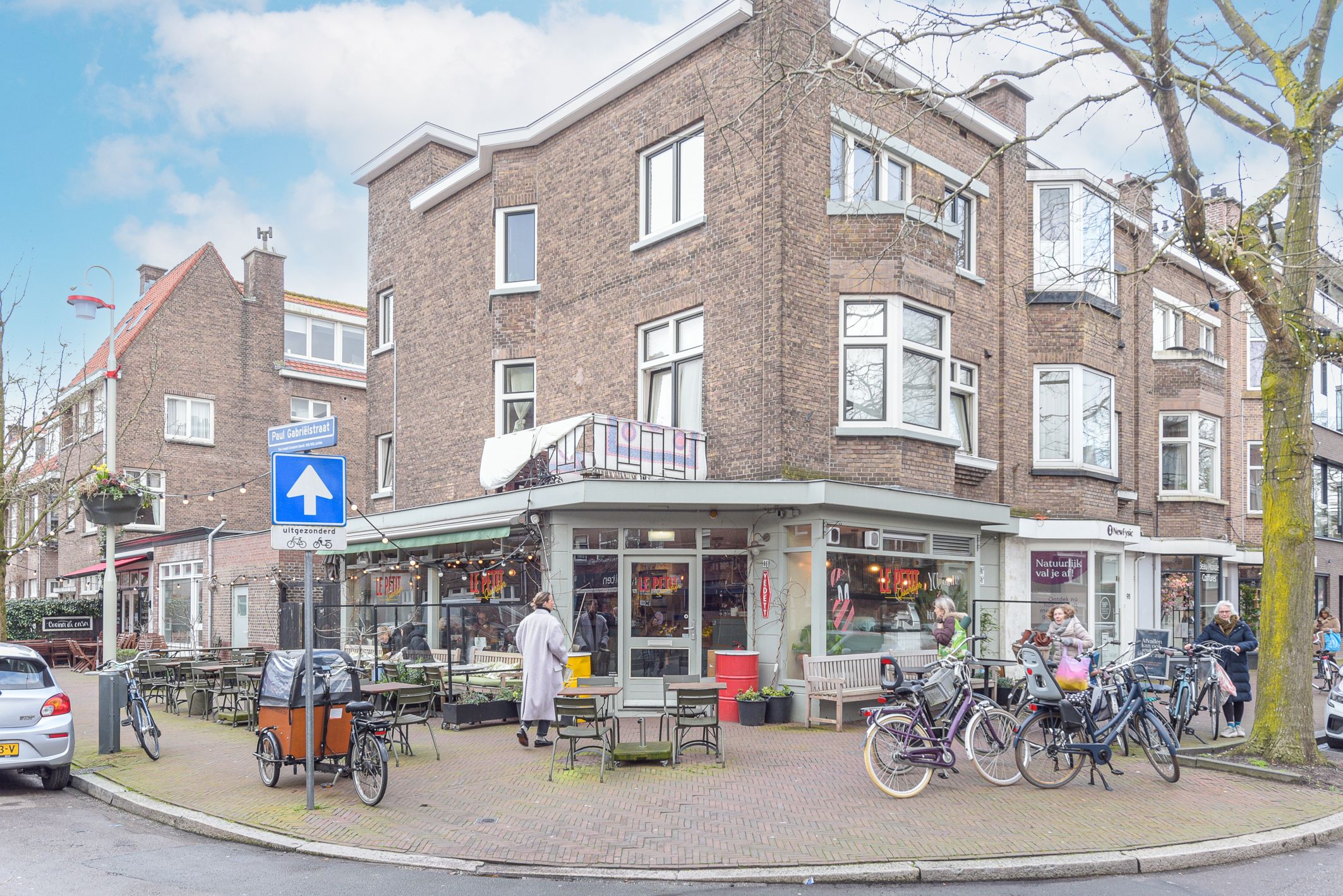 Photo 21 of Van Neckstraat 126