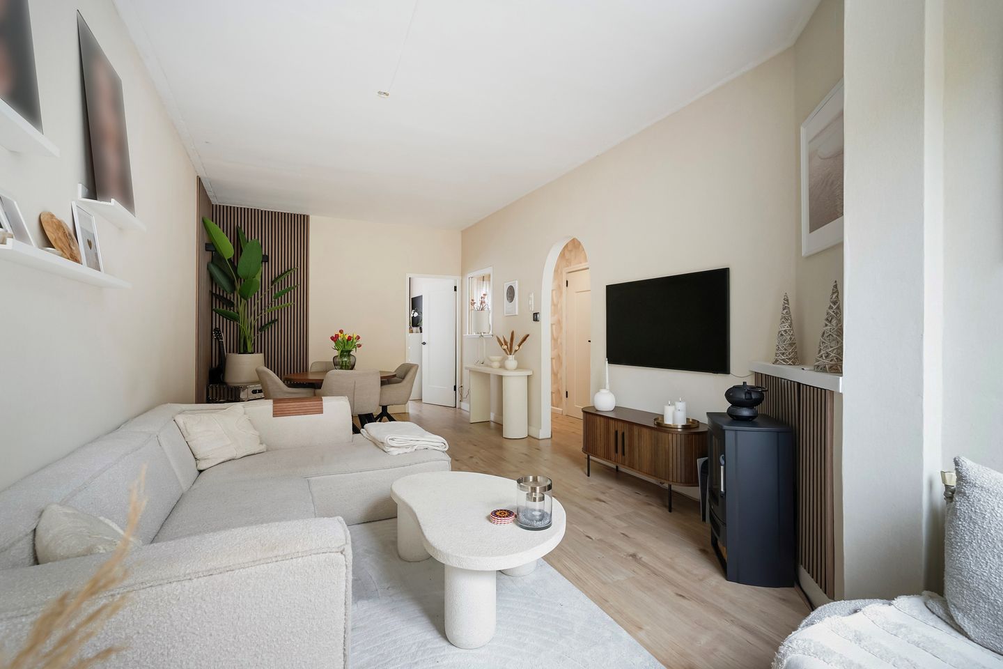 Foto 10 van De Genestetlaan 85